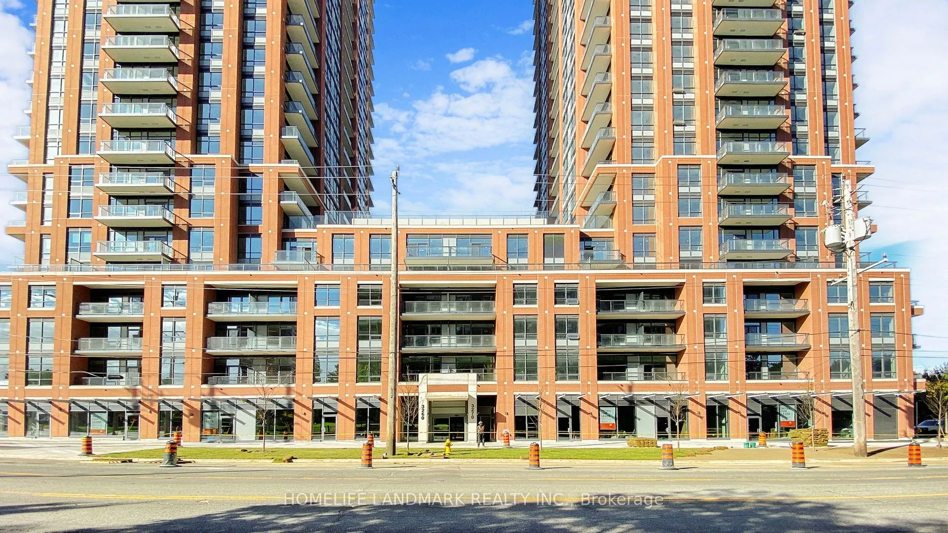 3260 Sheppard Avenue E, #401
