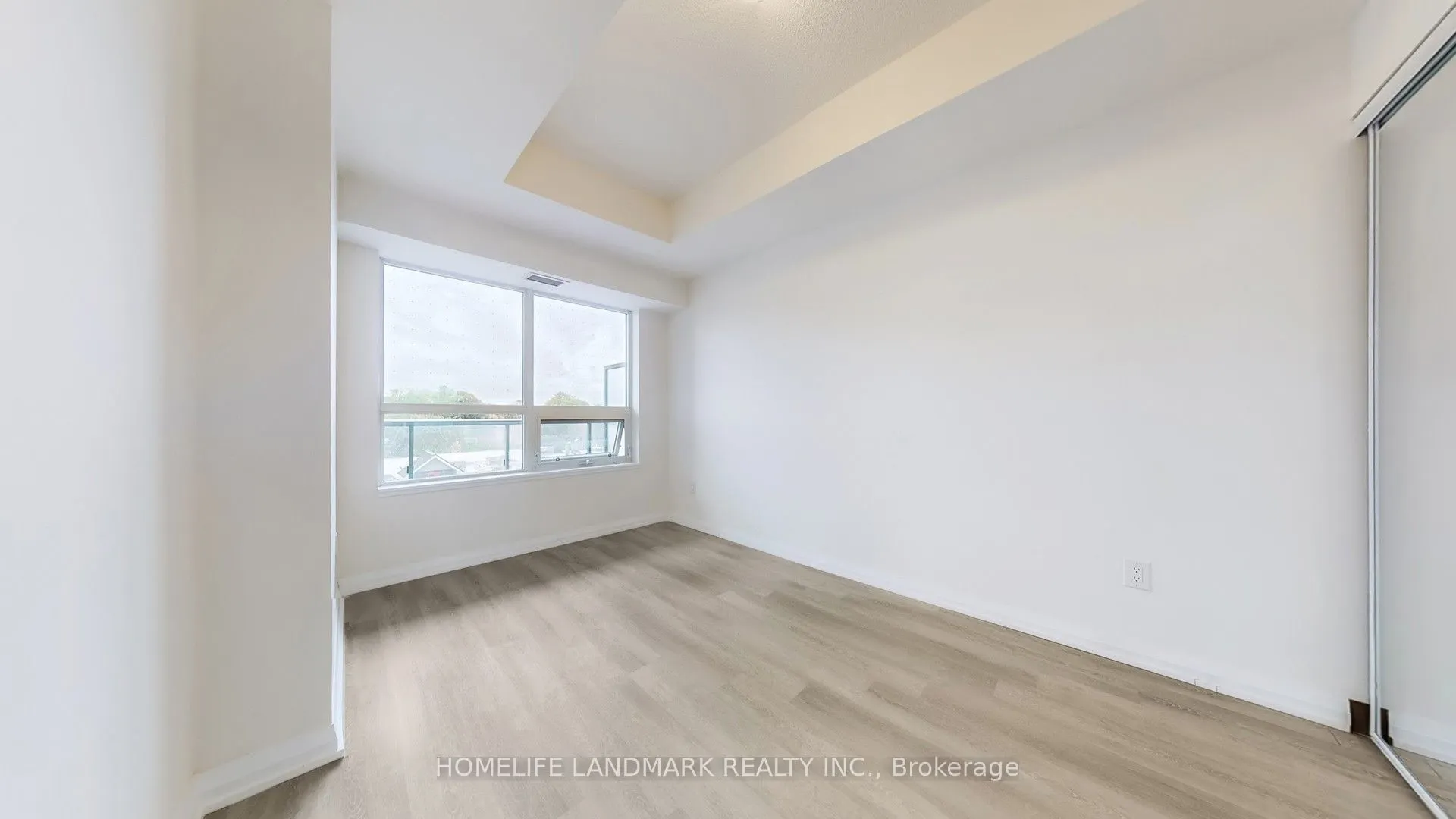 3260 Sheppard Avenue E, #401