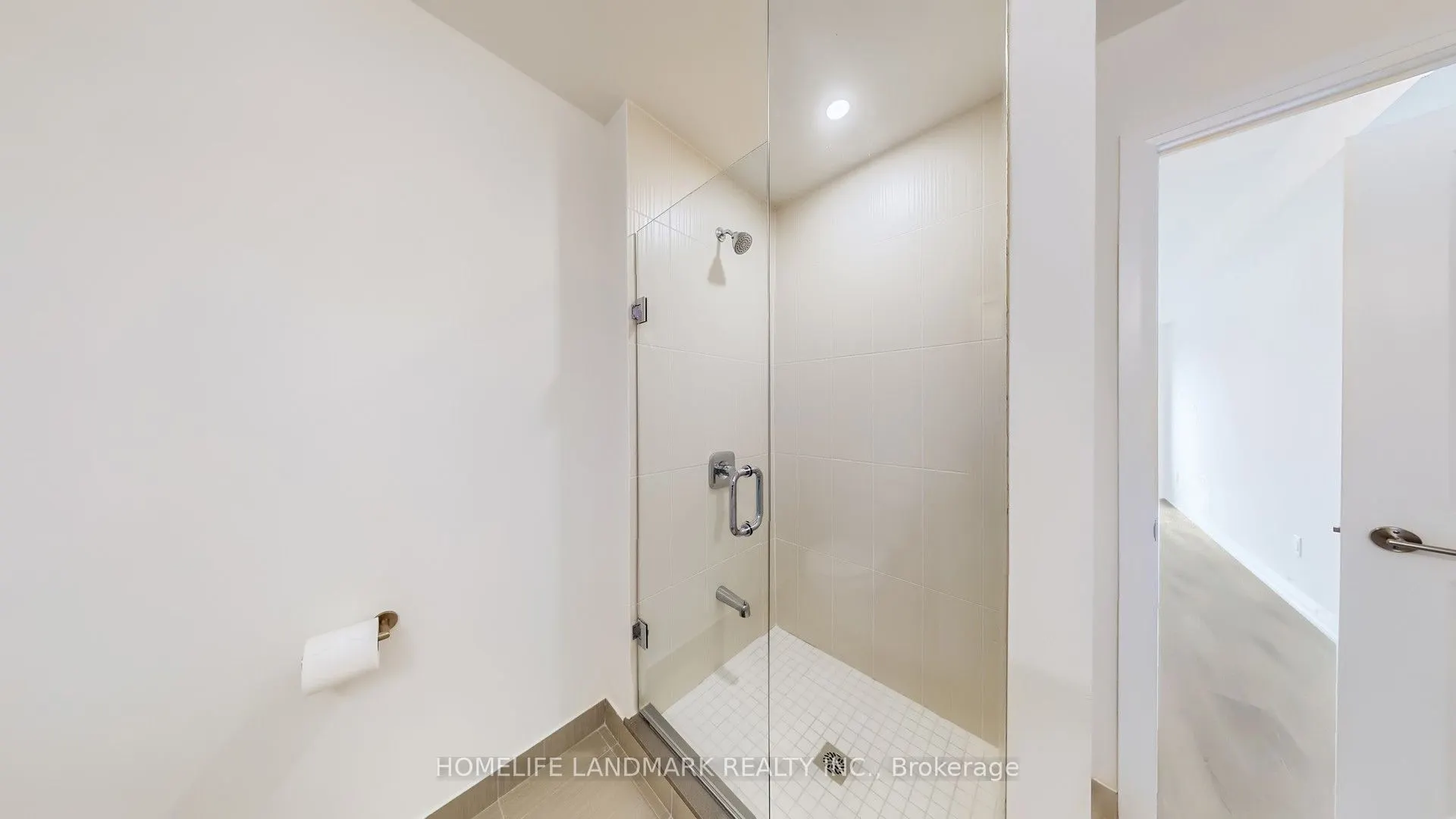 3260 Sheppard Avenue E, #401