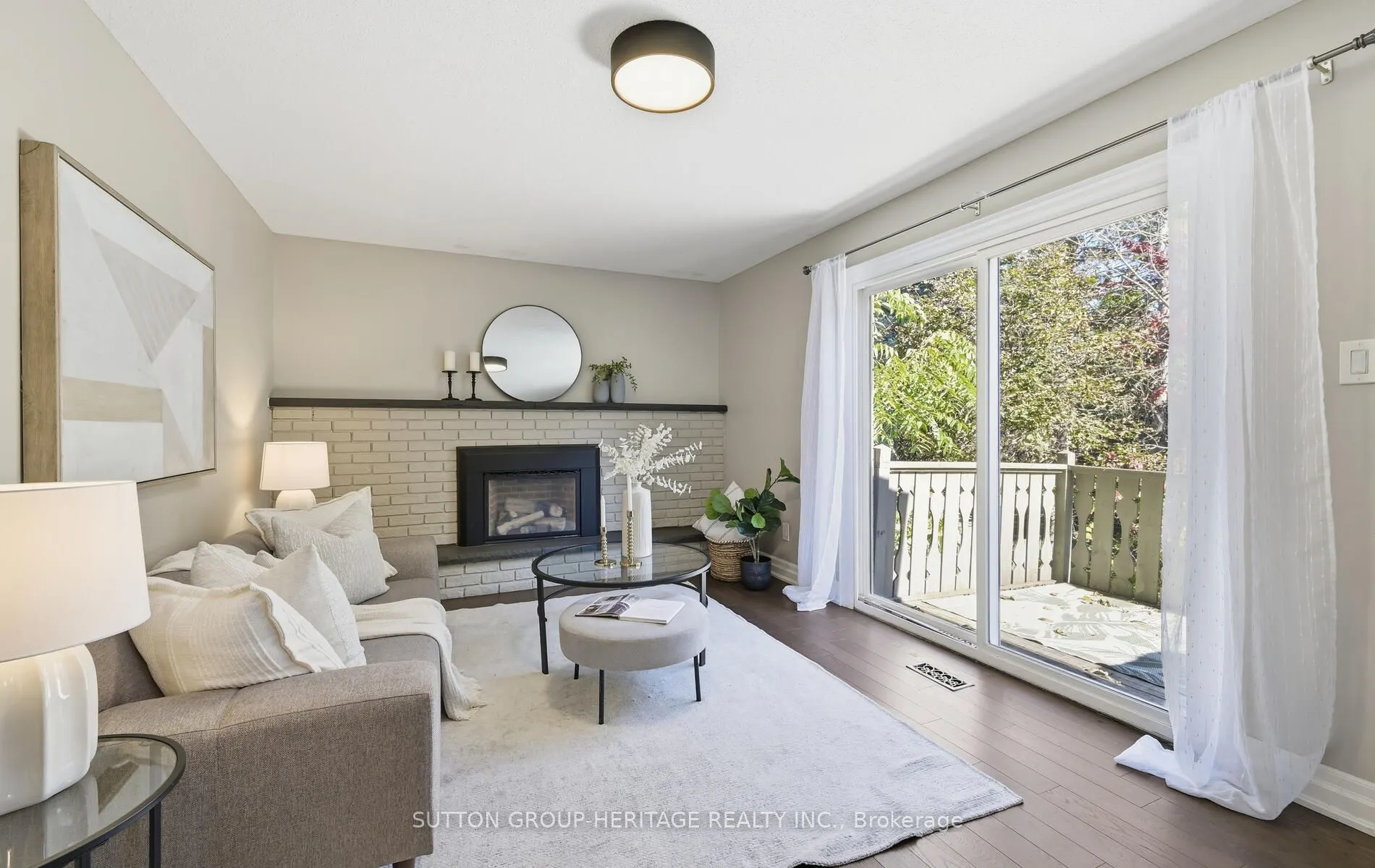 602 Antigua Crescent