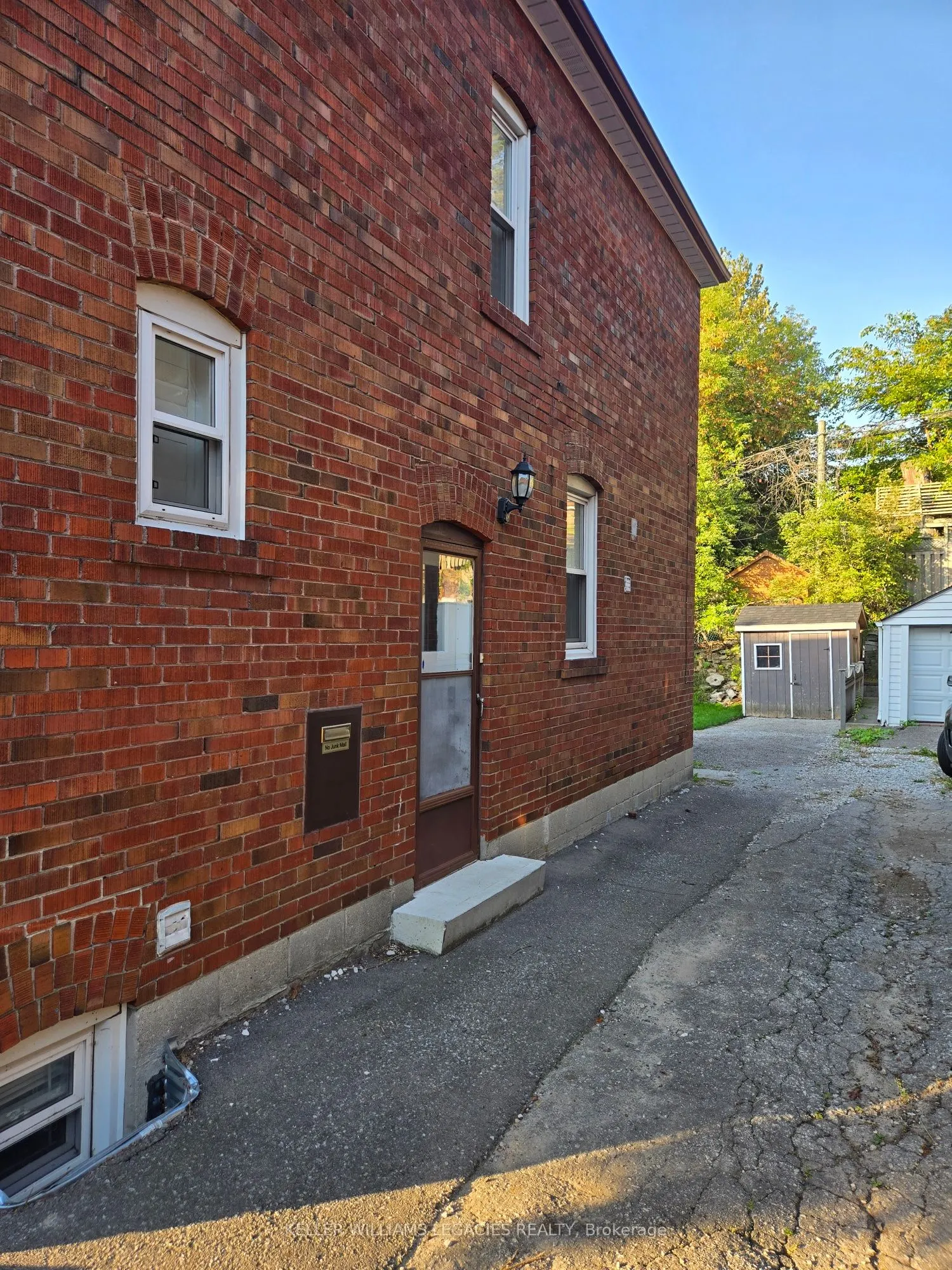 140 Bellefair Avenue