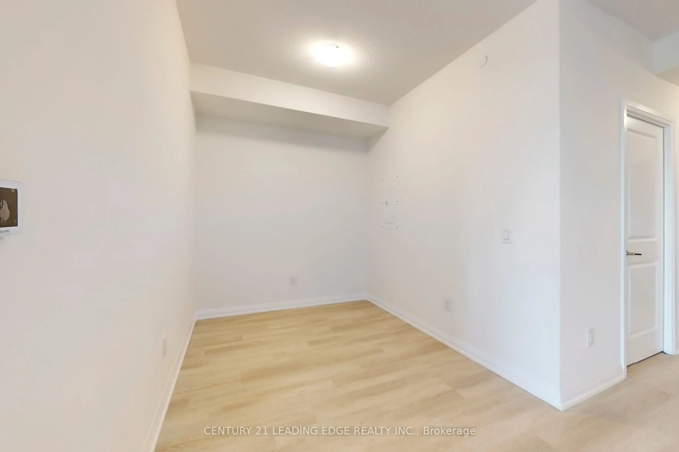 3270 Sheppard Avenue E, #1528