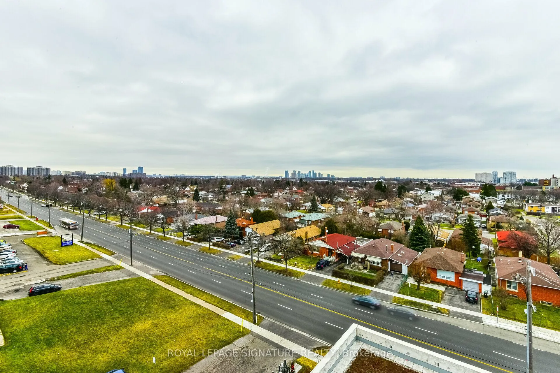 1328 Birchmount Road, #PH01
