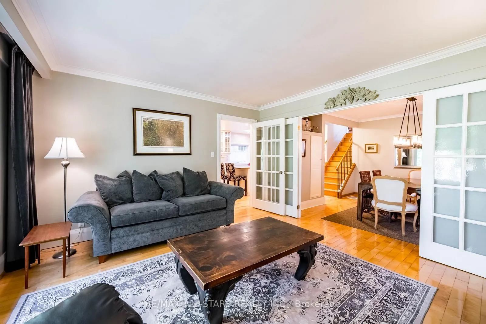 55 Larwood Boulevard
