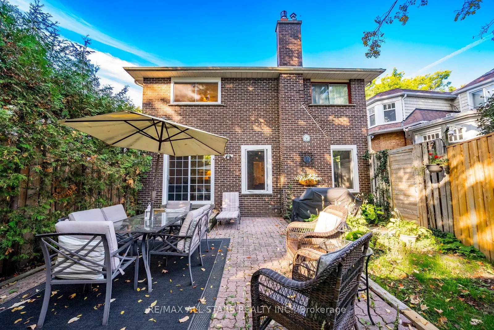 55 Larwood Boulevard