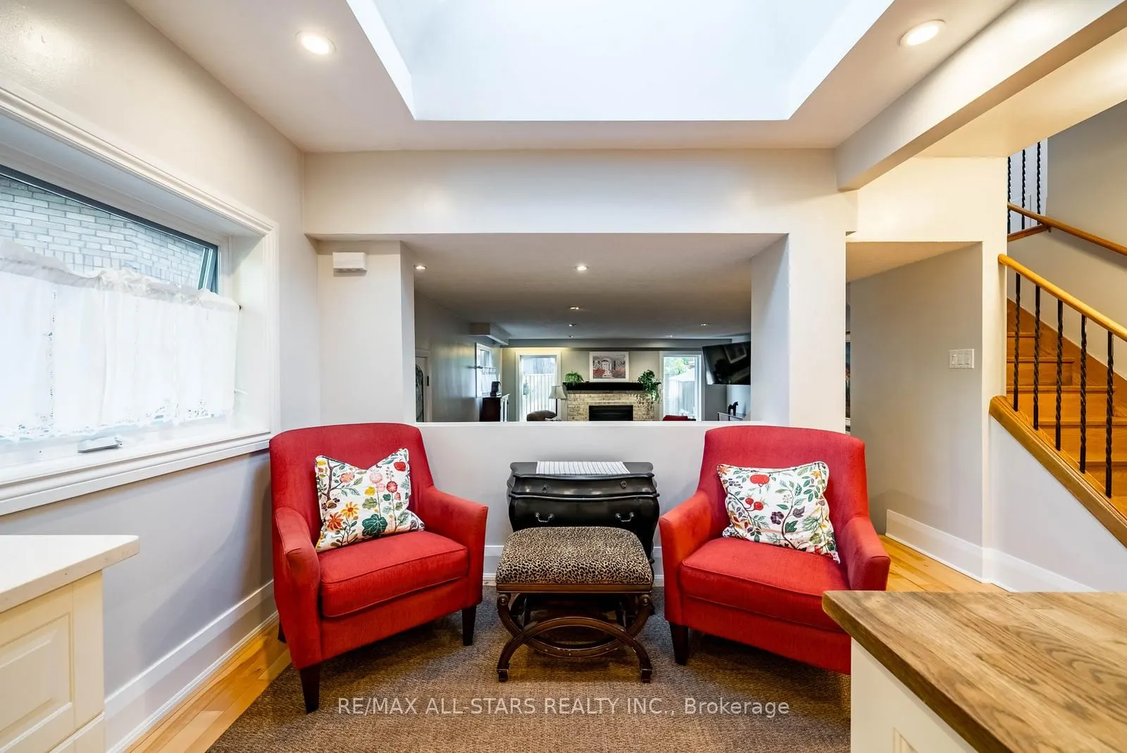 55 Larwood Boulevard