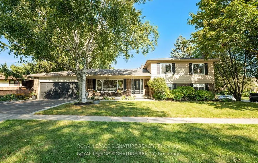 55 Bathgate Drive