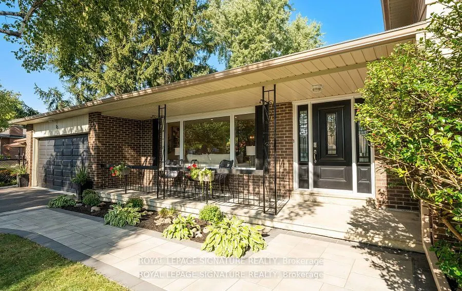 55 Bathgate Drive