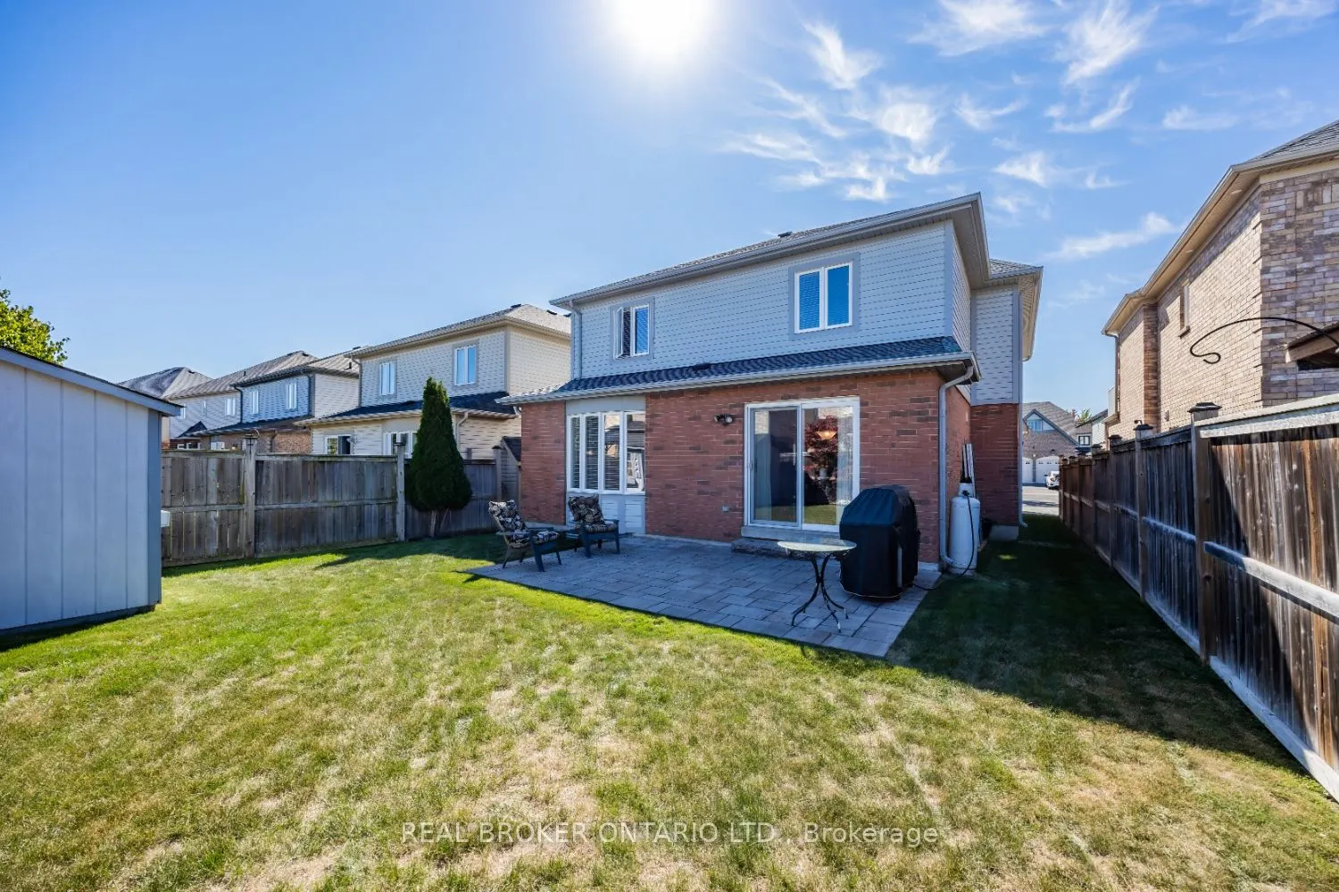 615 Oxbow Crescent