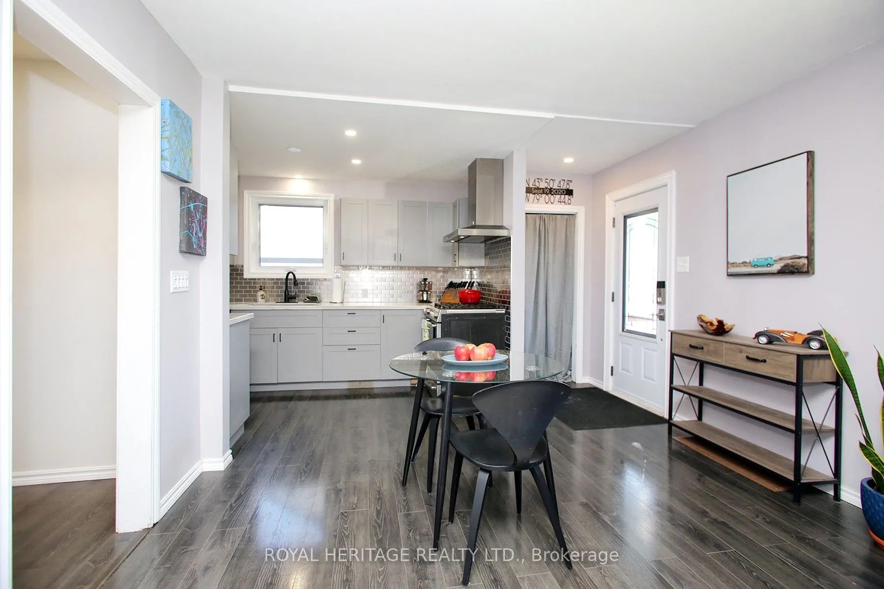 16 Burcher Road