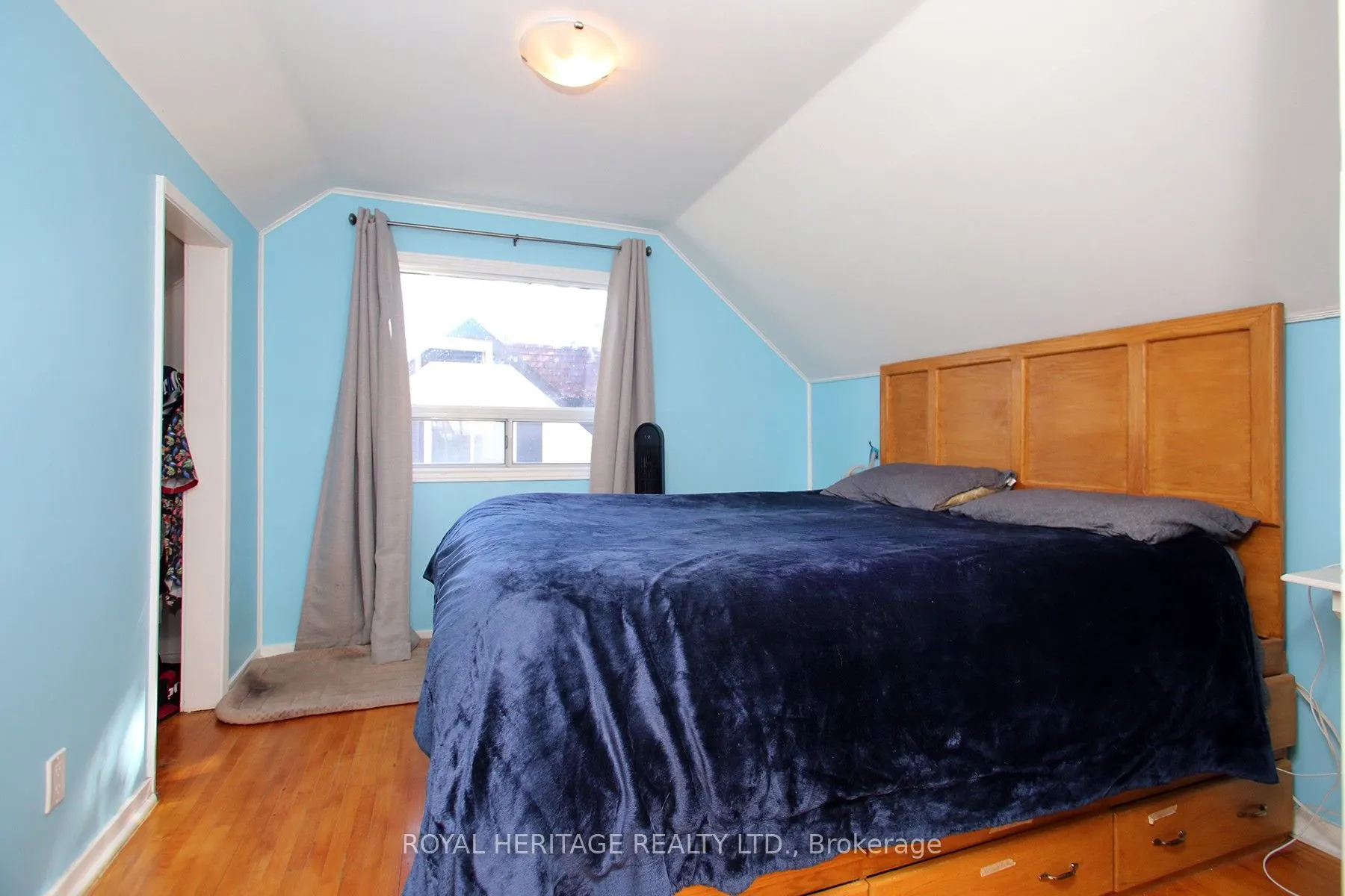 16 Burcher Road