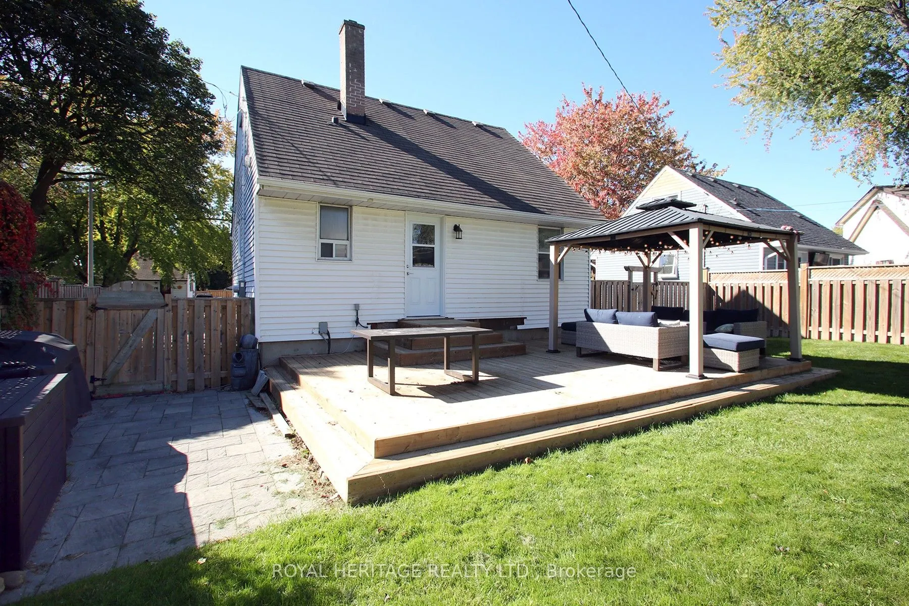 16 Burcher Road