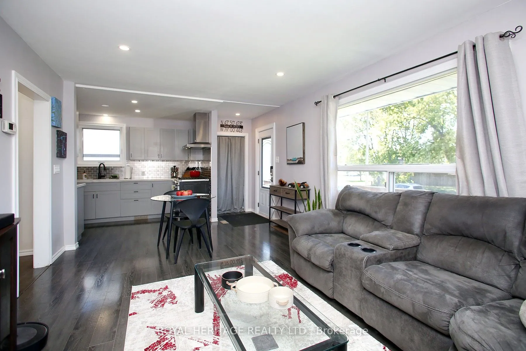 16 Burcher Road