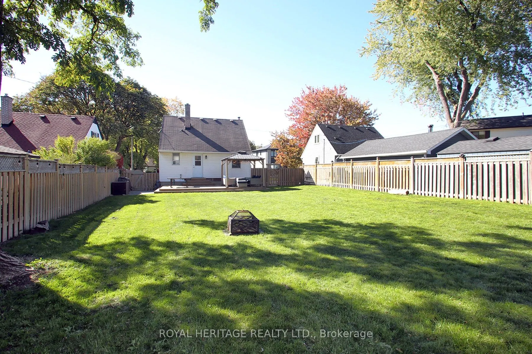 16 Burcher Road