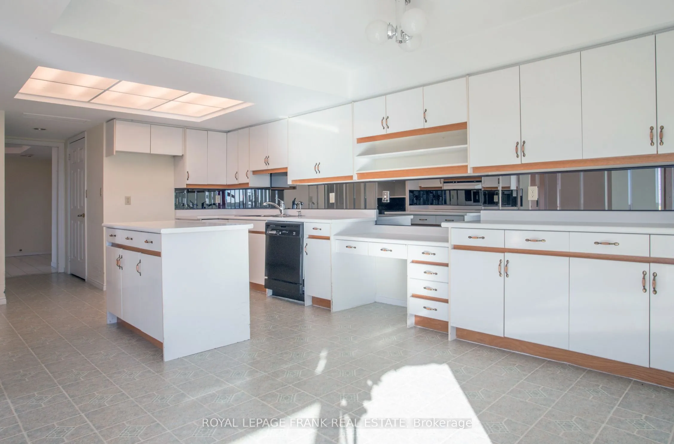 700 Wilson Road N, #1205
