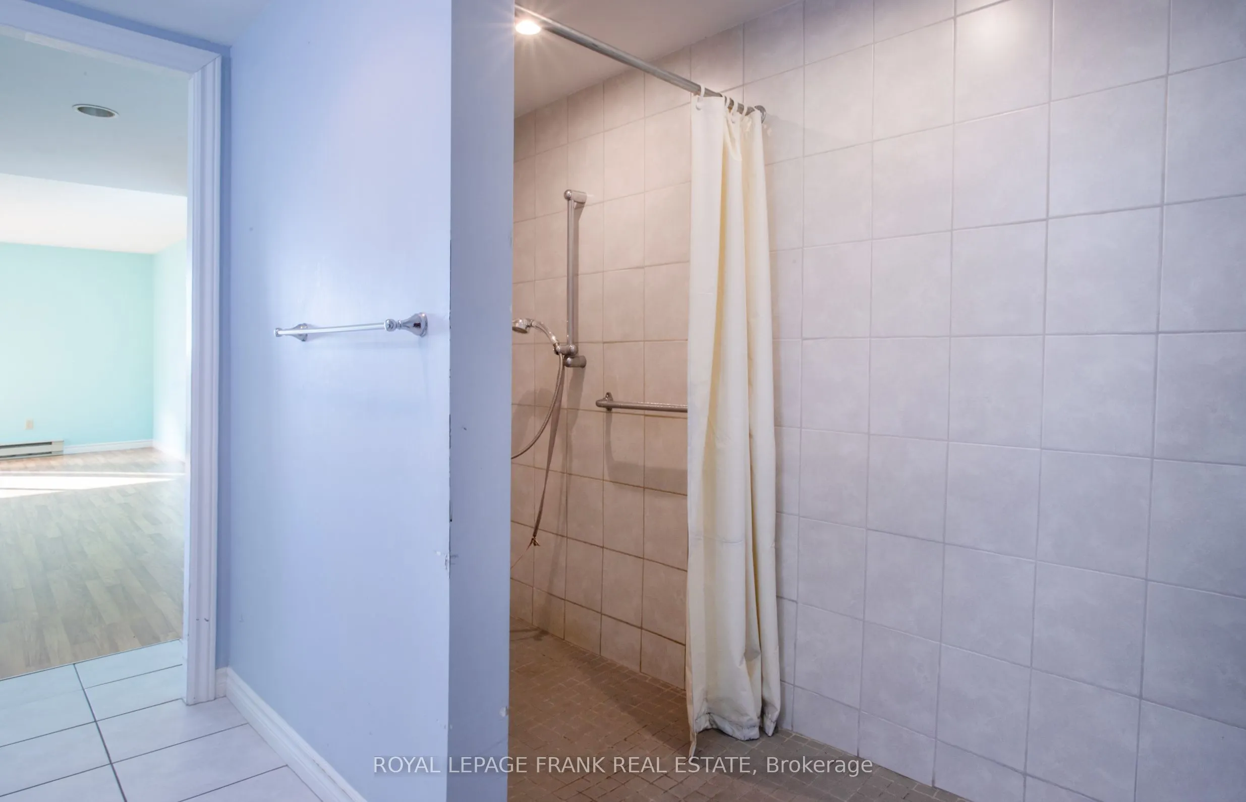 700 Wilson Road N, #1205