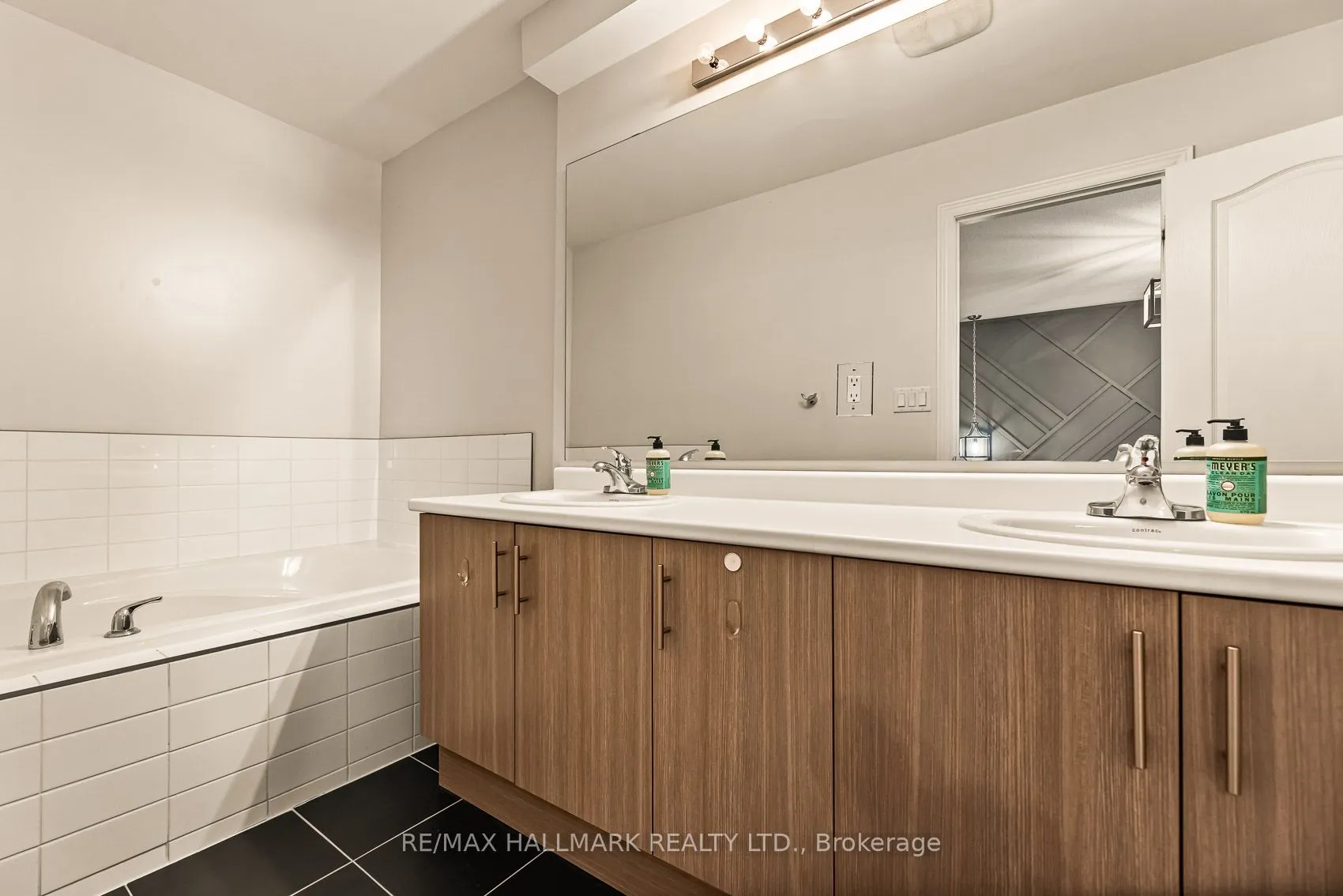 1965 Altona Road, #5
