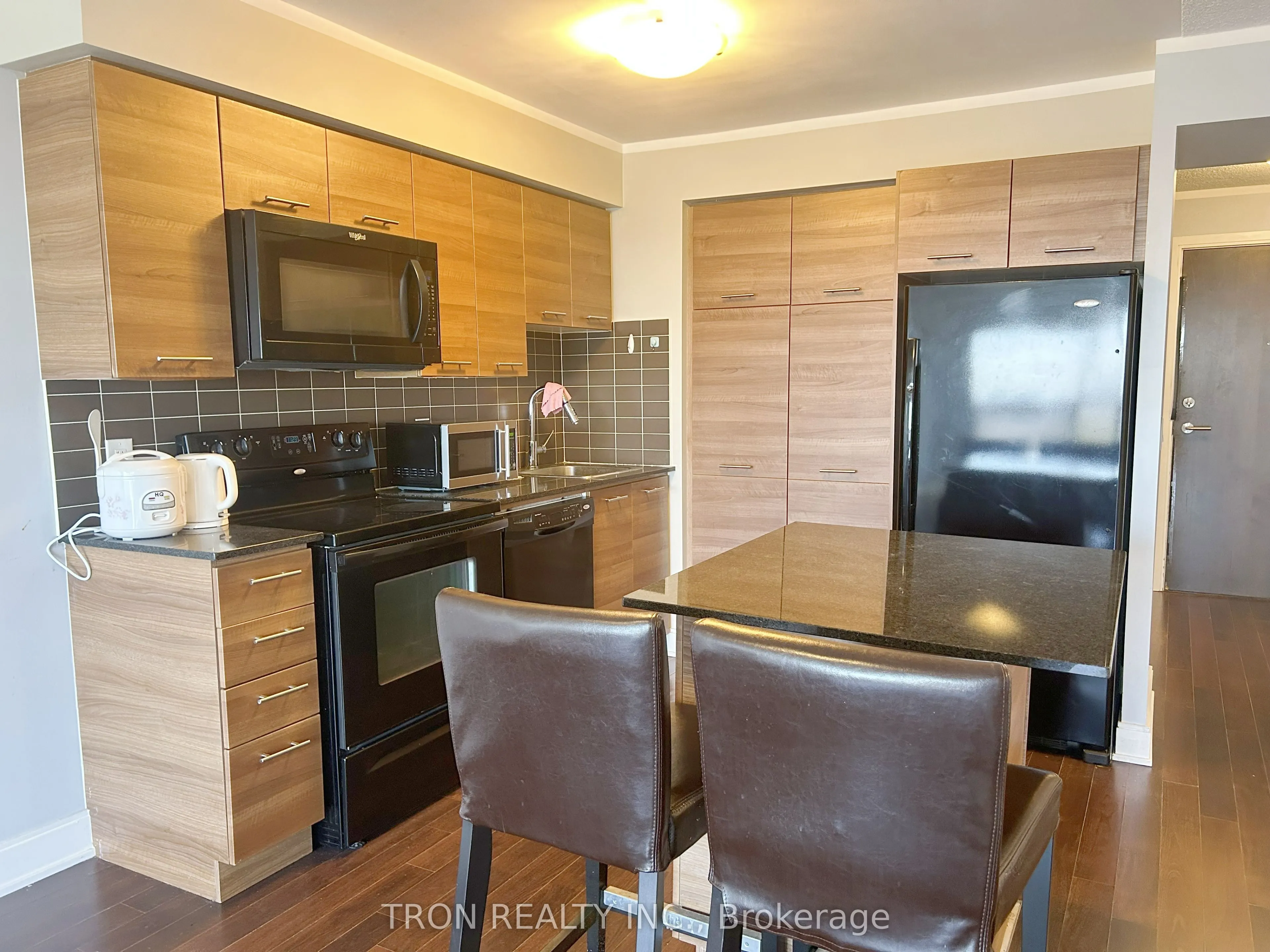 125 Village Green Square, #3102