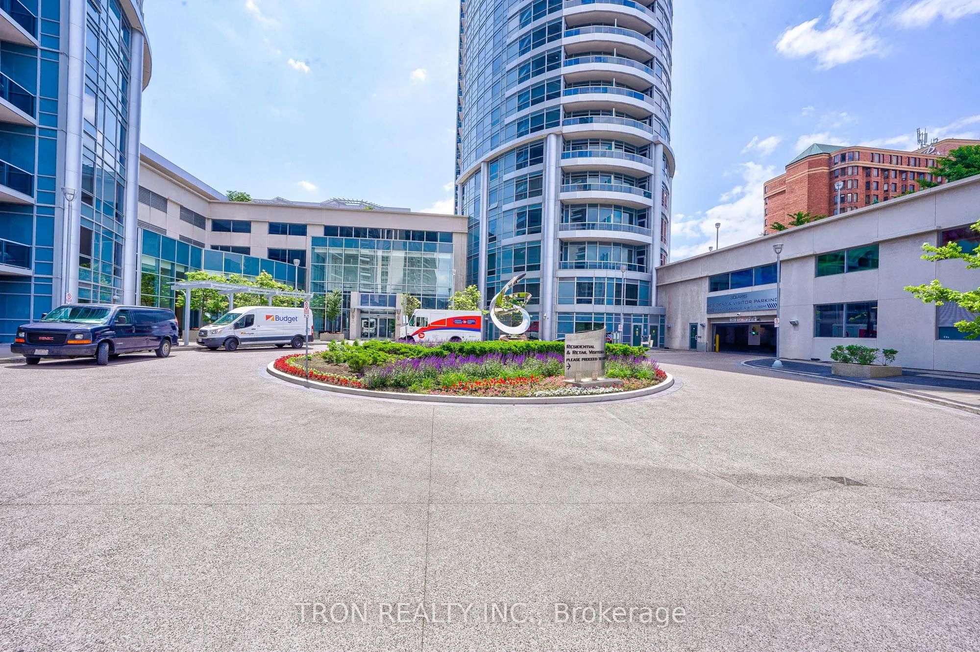 125 Village Green Square, #3102