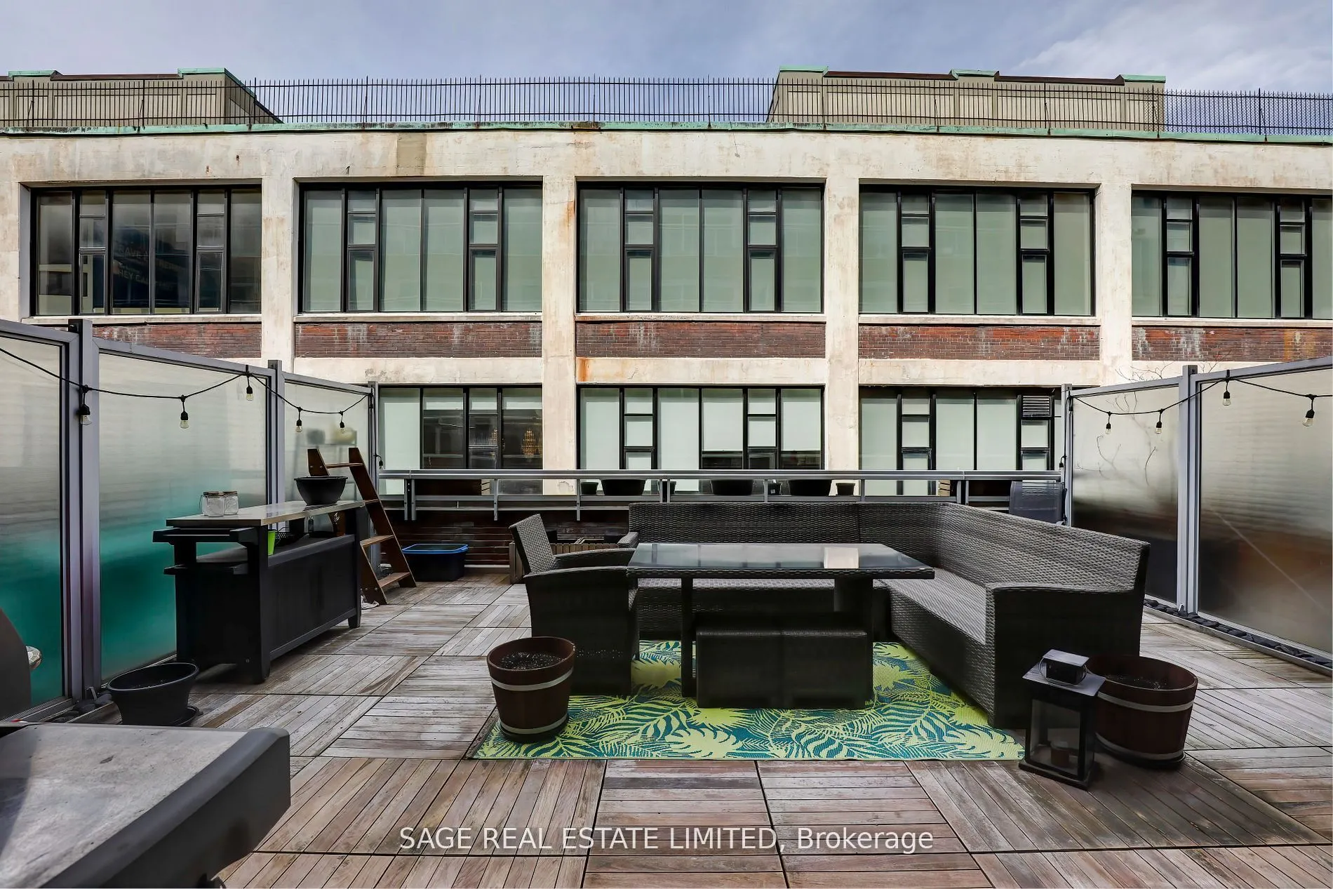 233 Carlaw Avenue, #509