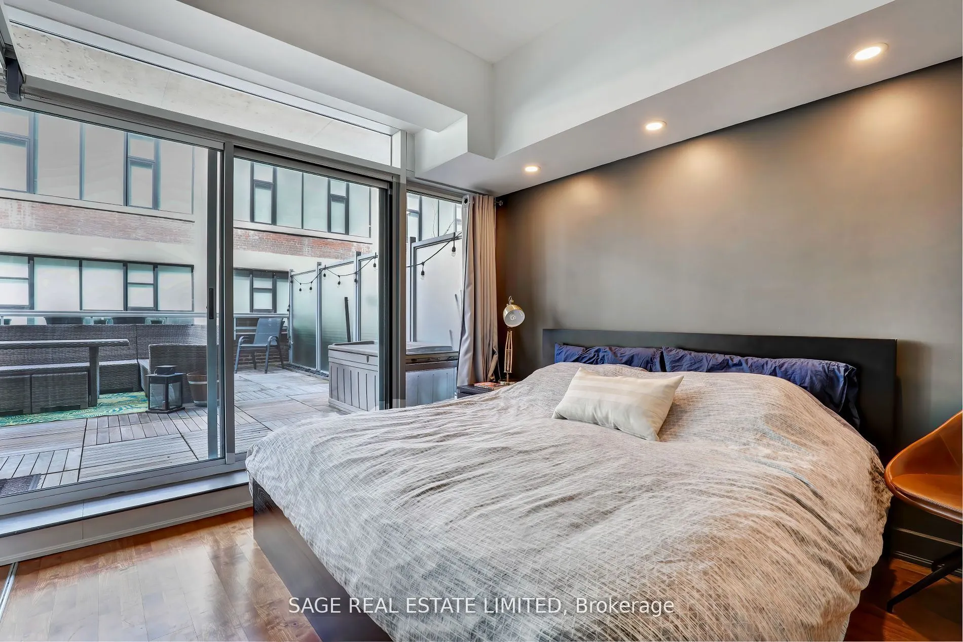 233 Carlaw Avenue, #509