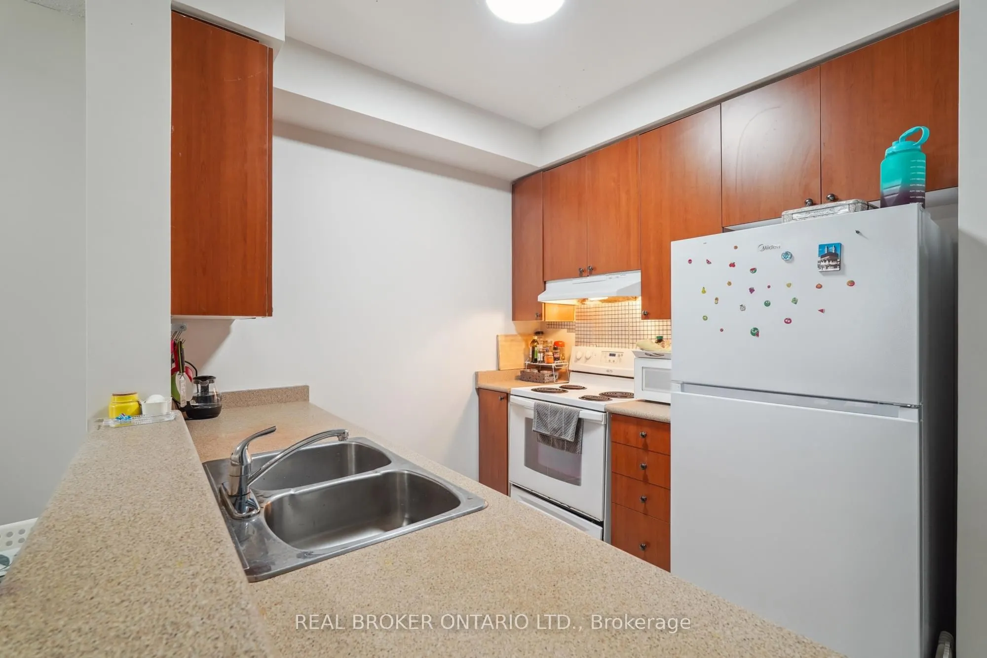3650 Kingston Road, #926