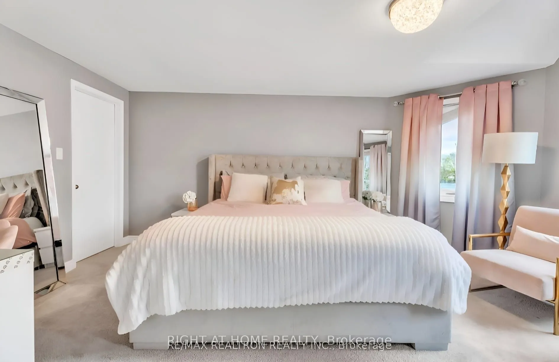 150 Sandringham Drive