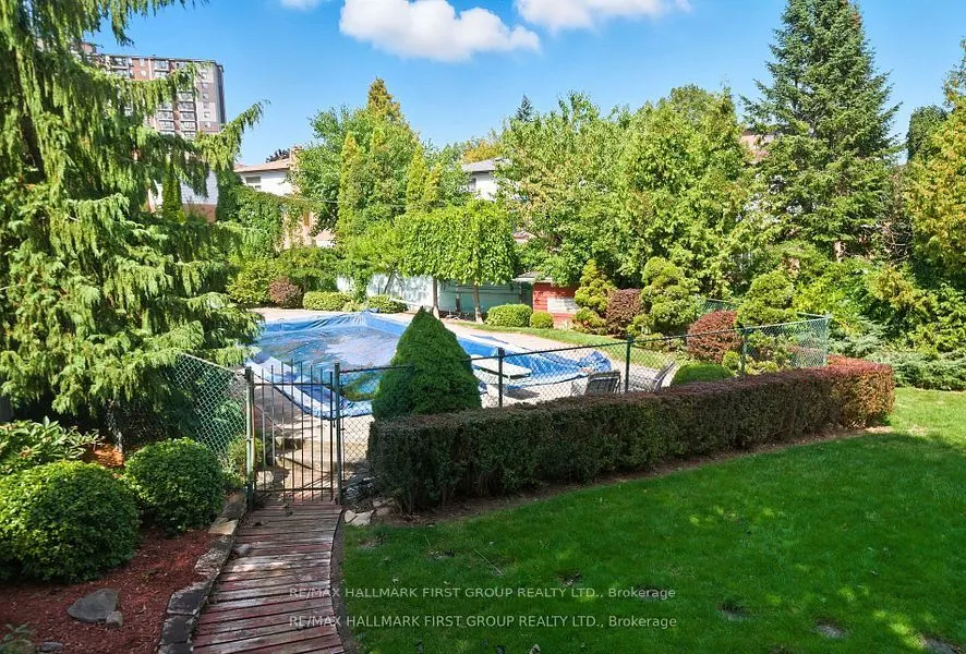 6 Windover Drive