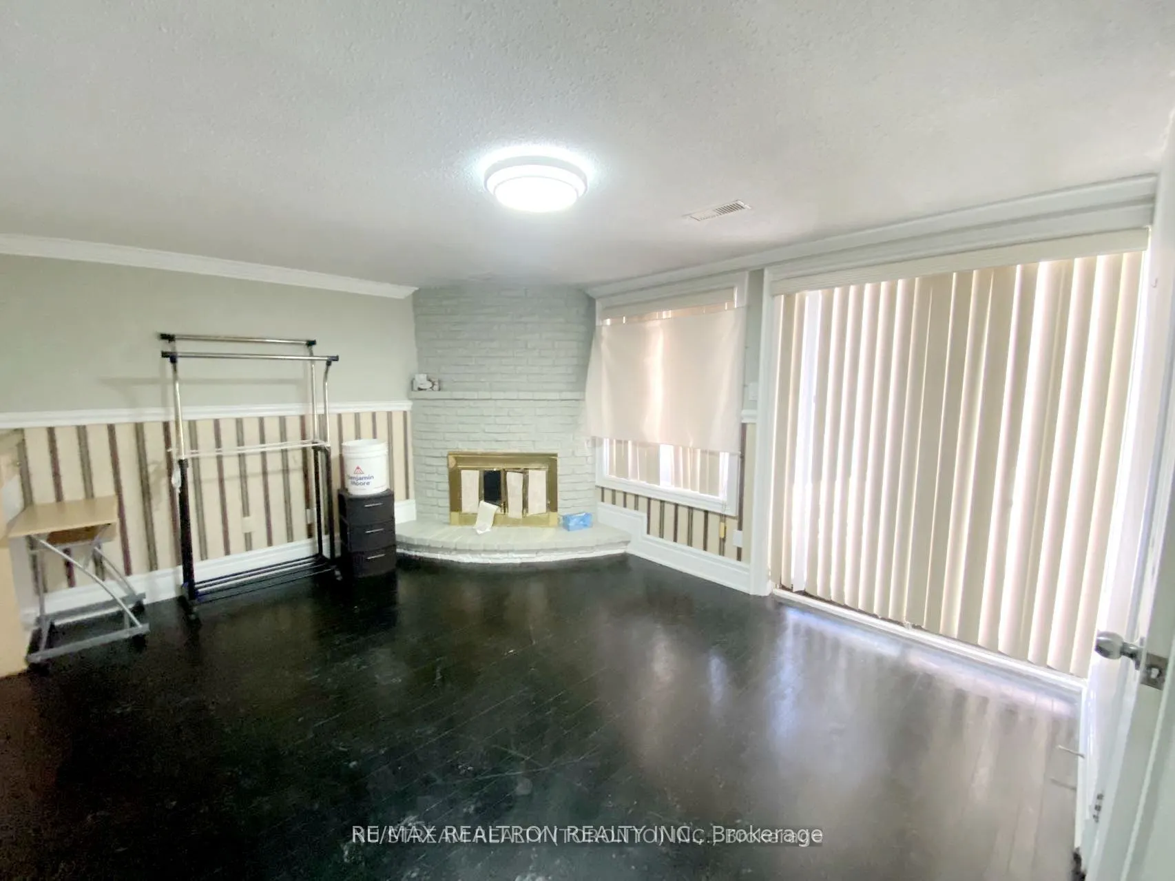2606 Midland Avenue, #3B