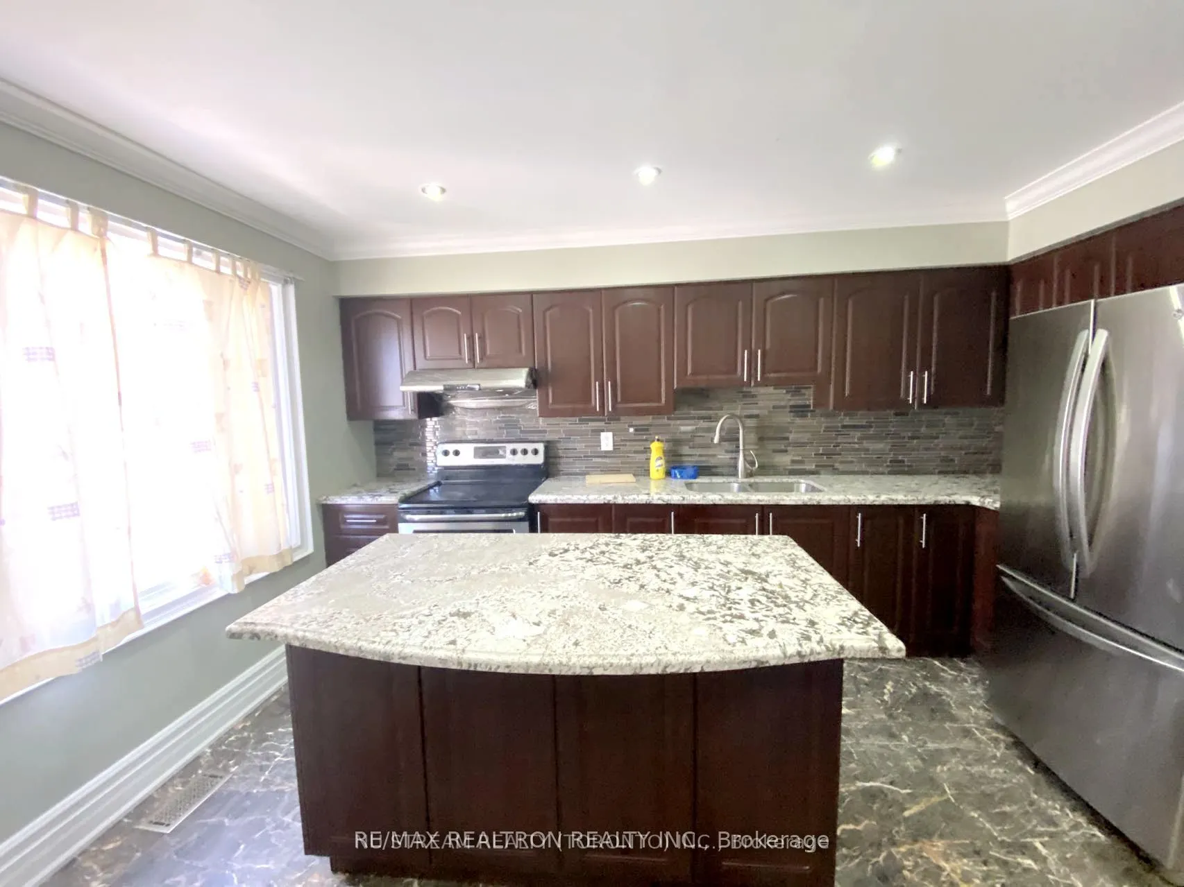 2606 Midland Avenue, #3B