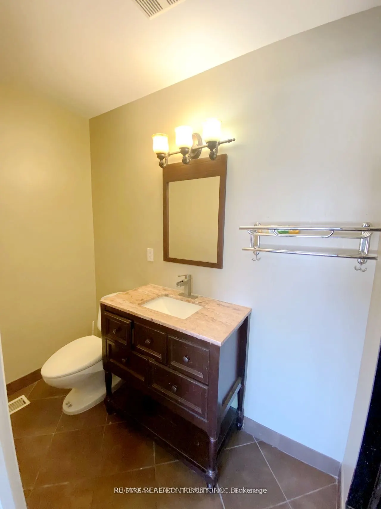 2606 Midland Avenue, #3B