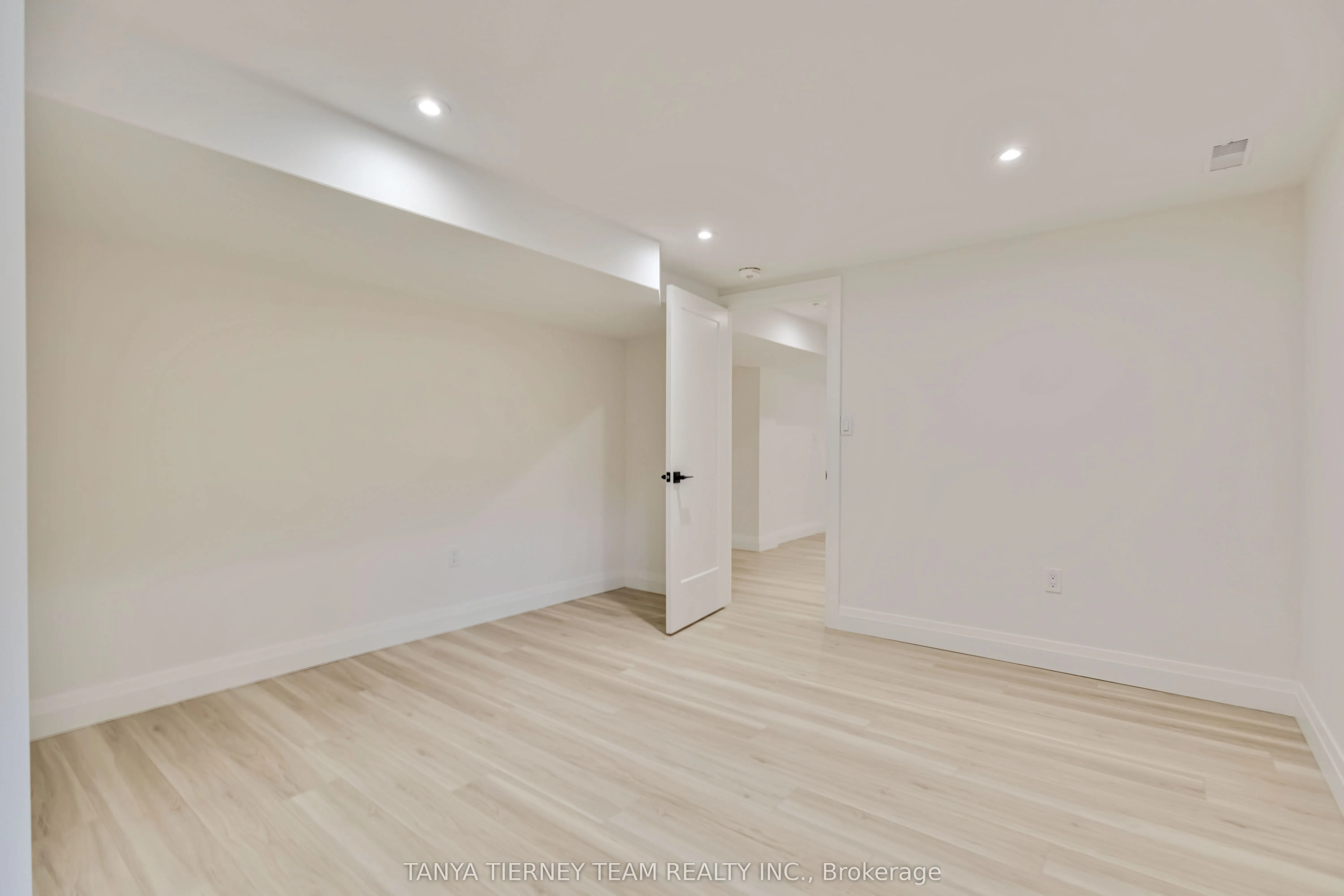 14 Heber Down Crescent