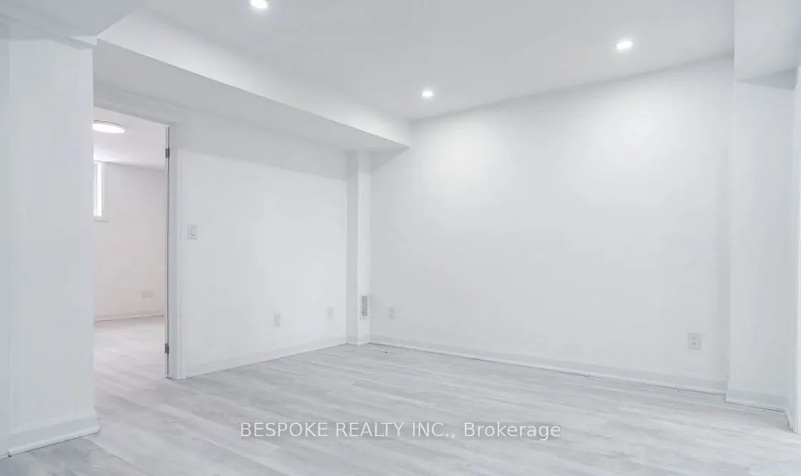 150 Bloor Street W, #Basement