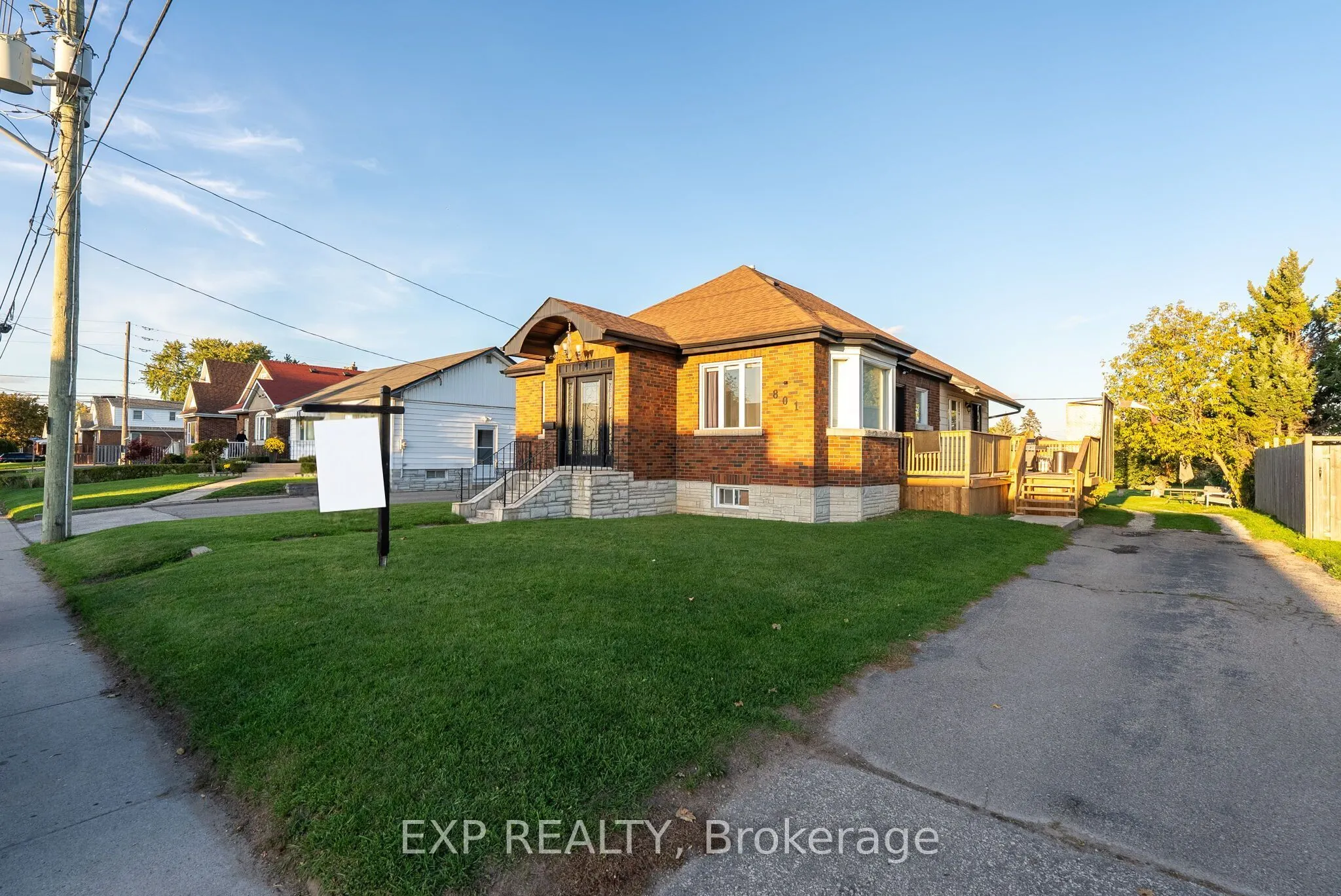 801 Ritson Road S