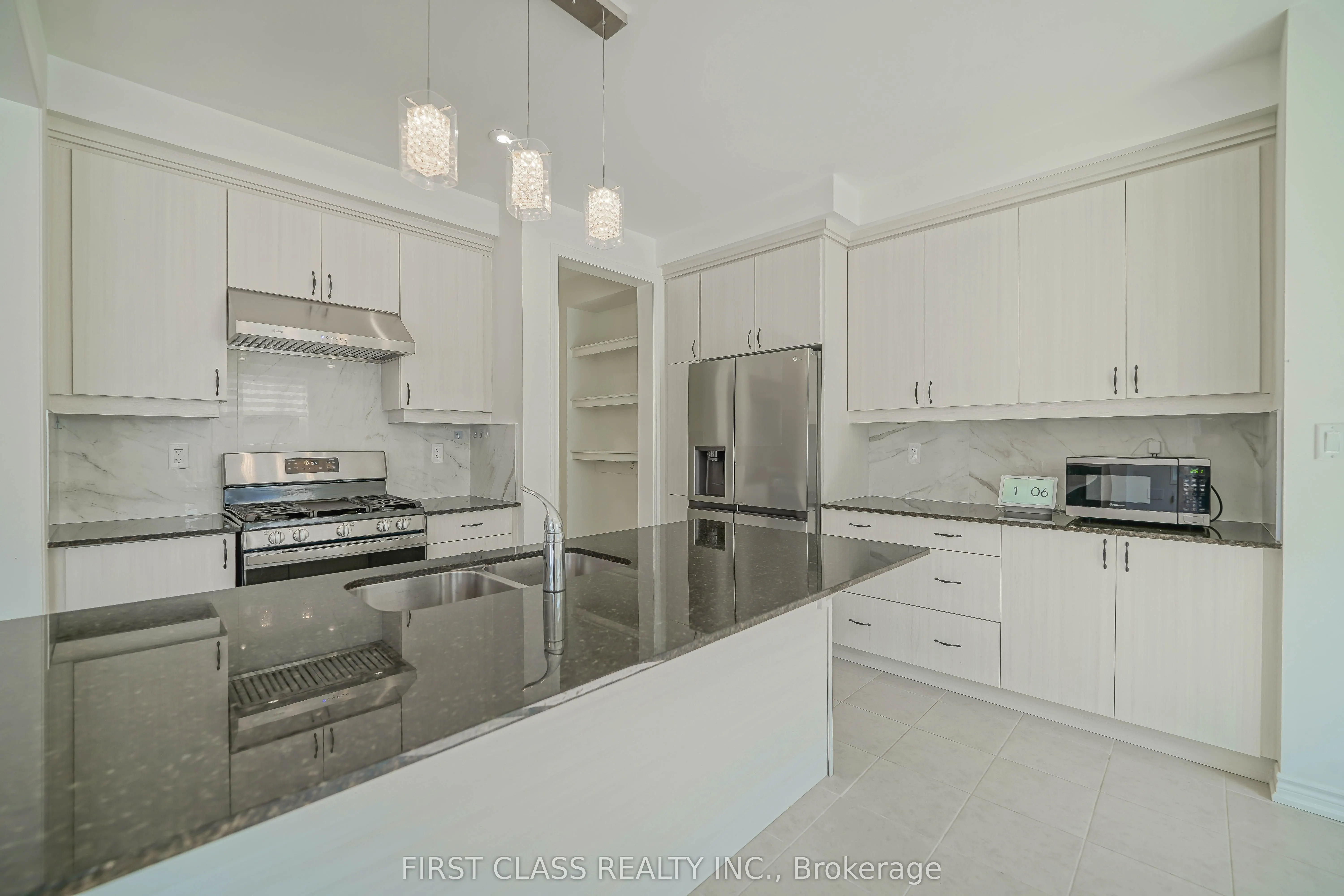 1475 mockingbird Square