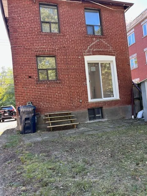 740 Kingston Road
