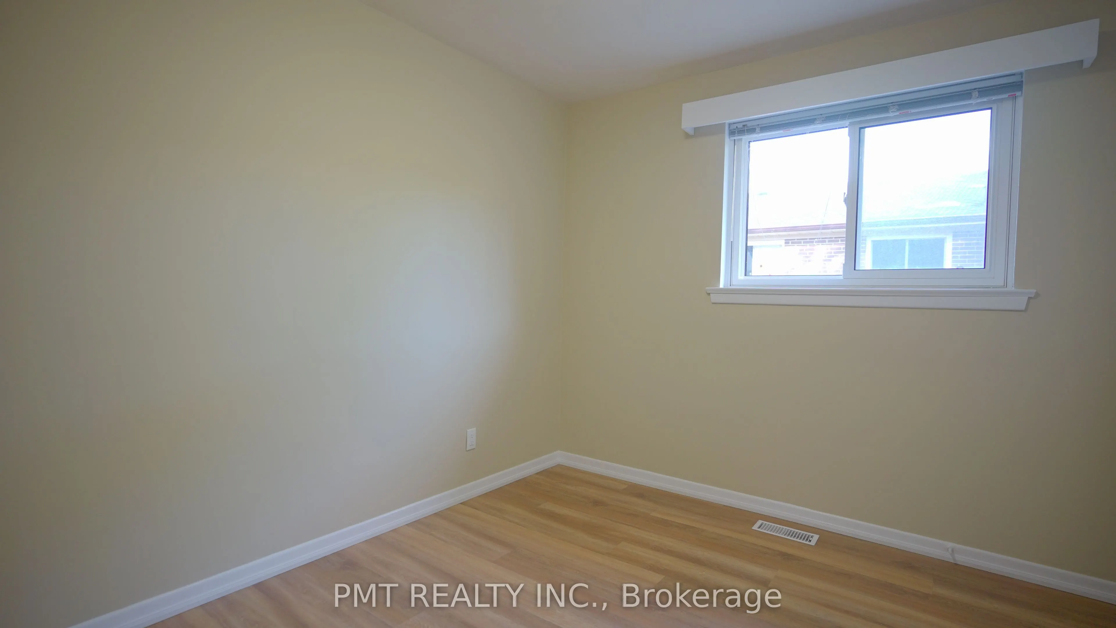 17 Ravenview Drive, #Main