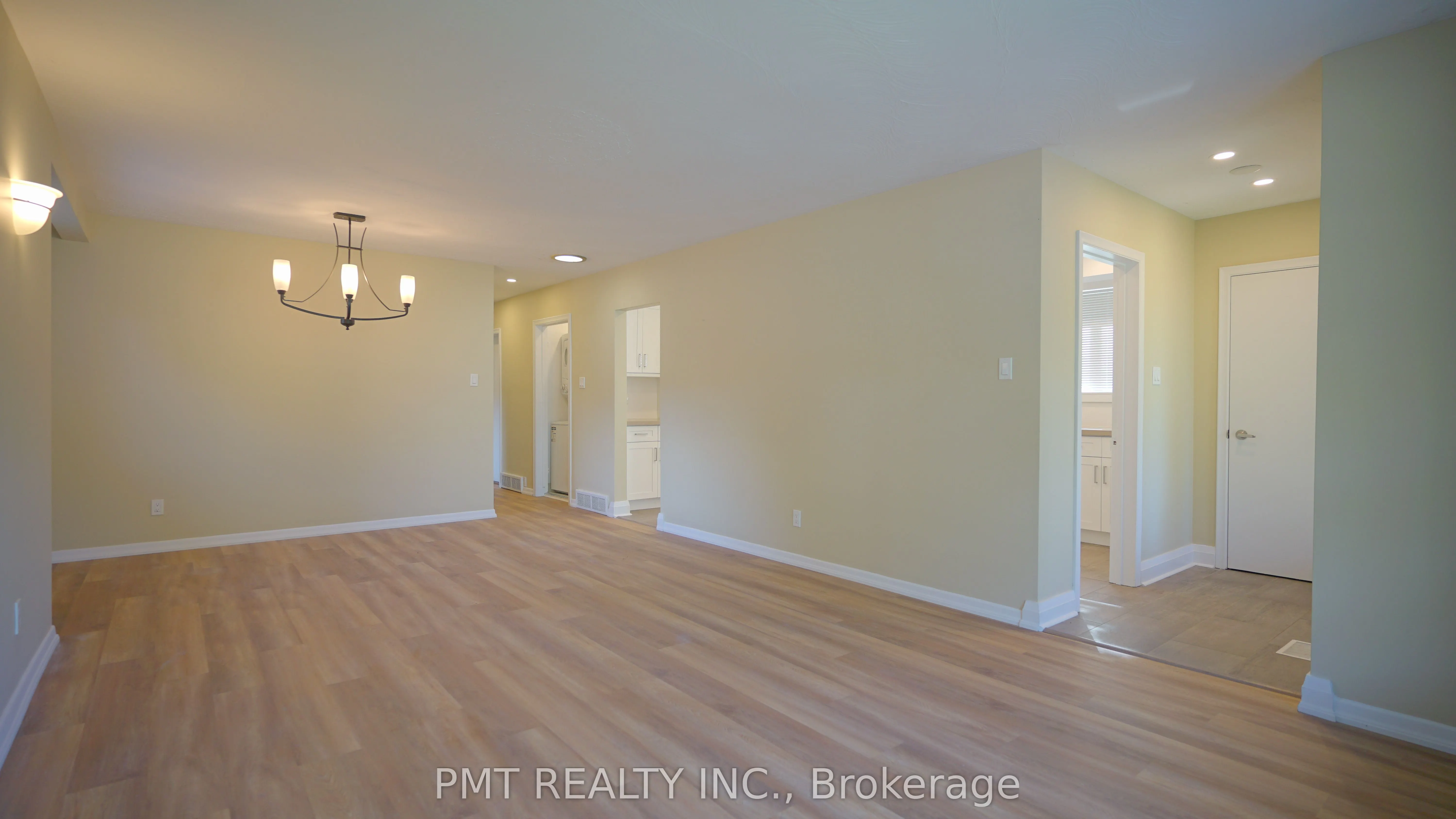 17 Ravenview Drive, #Main