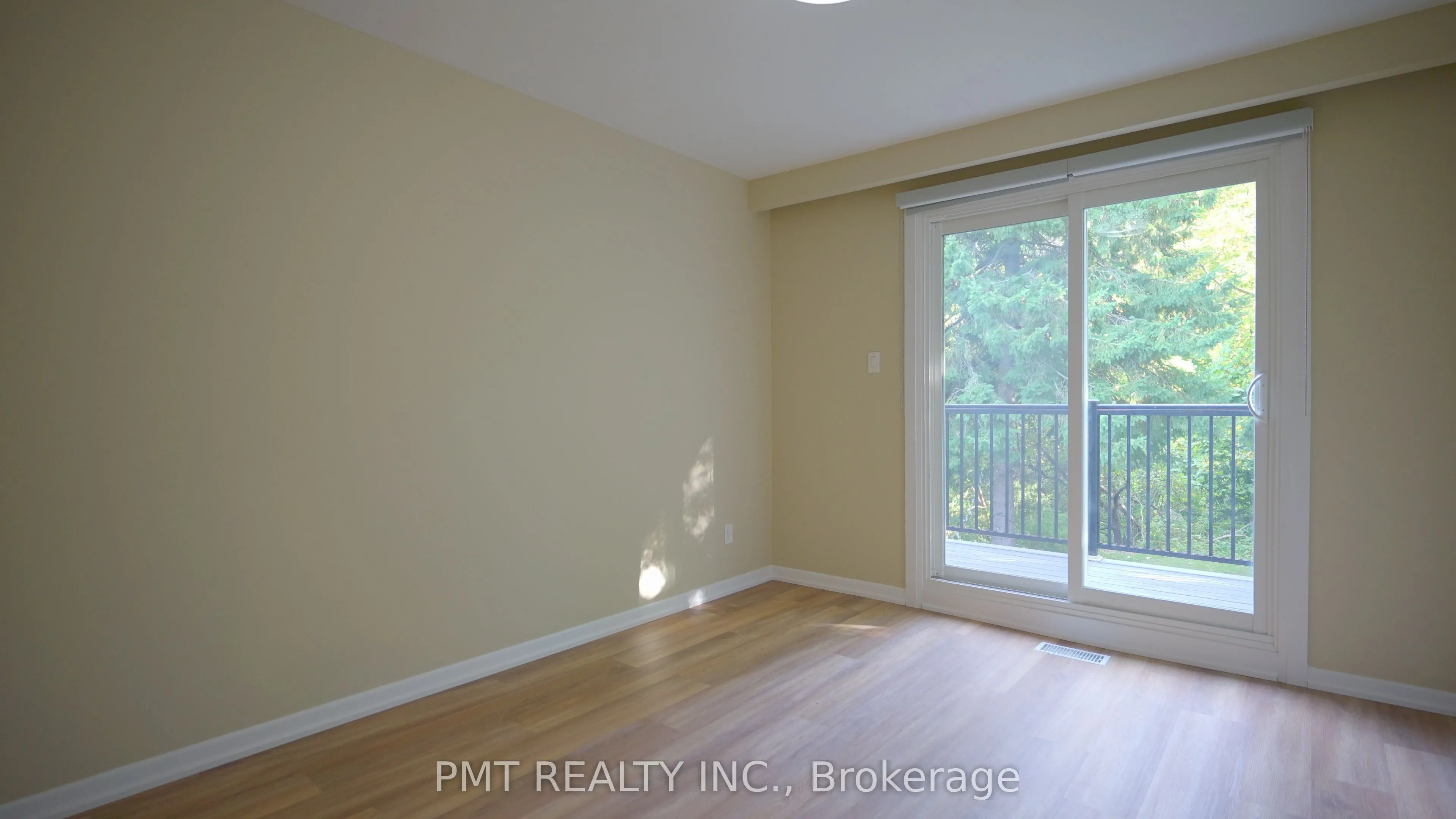 17 Ravenview Drive, #Main