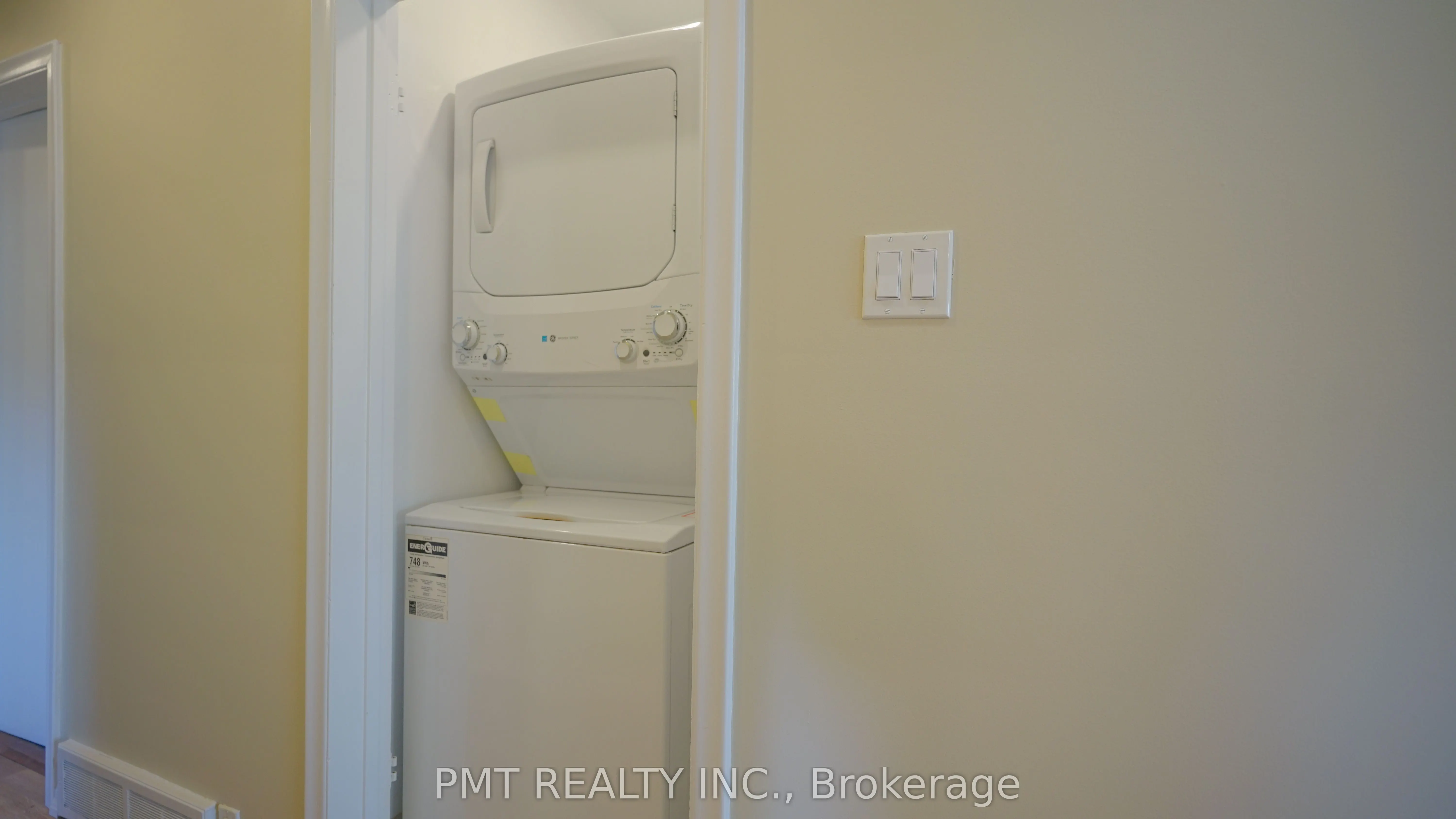 17 Ravenview Drive, #Main