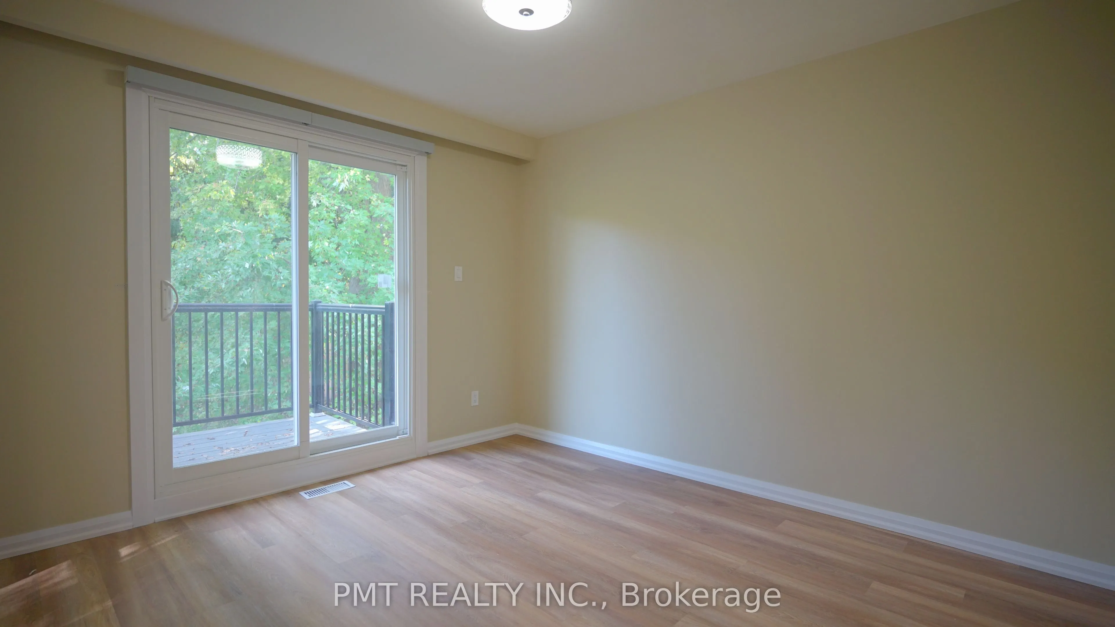 17 Ravenview Drive, #Main