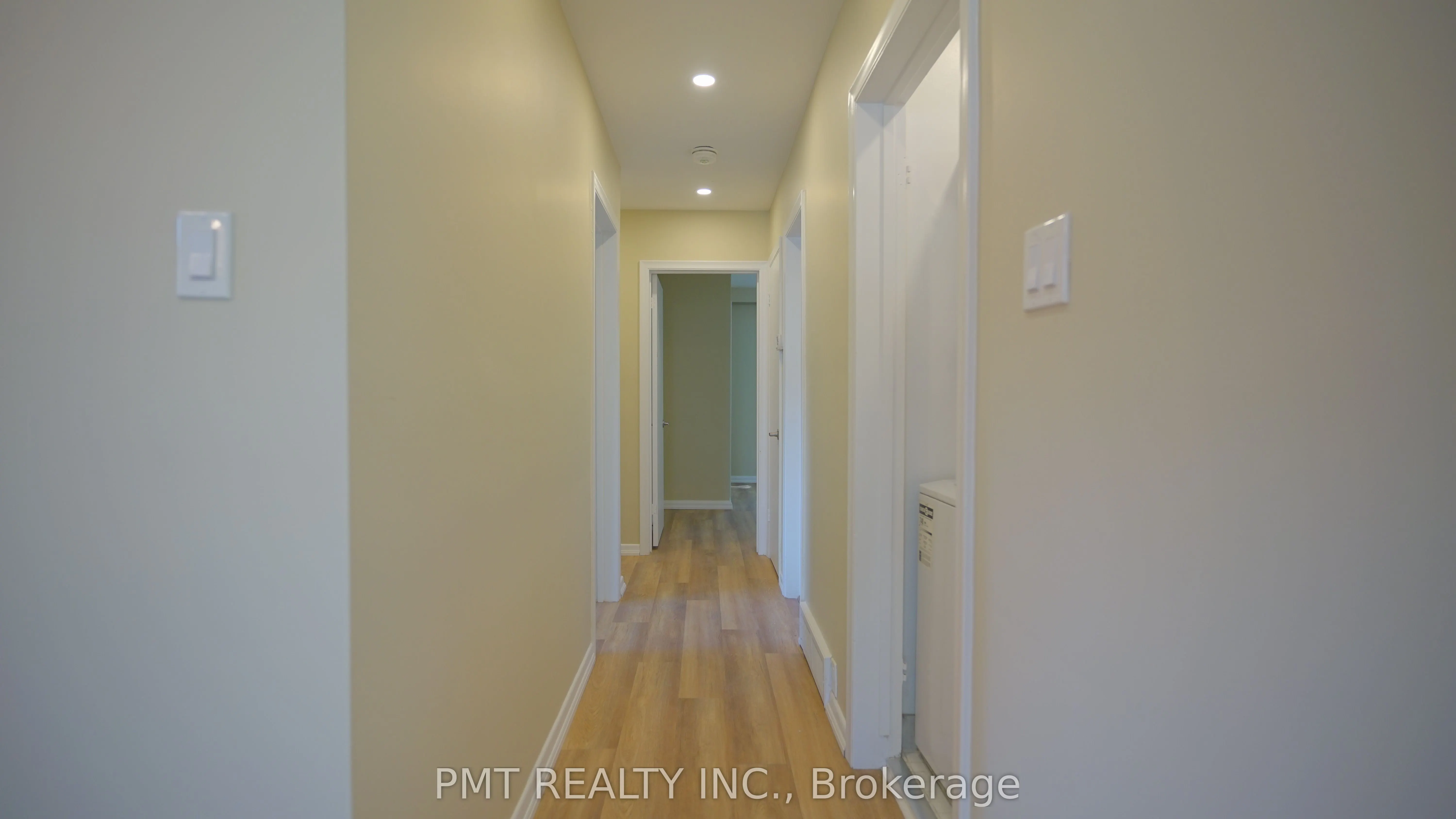17 Ravenview Drive, #Main