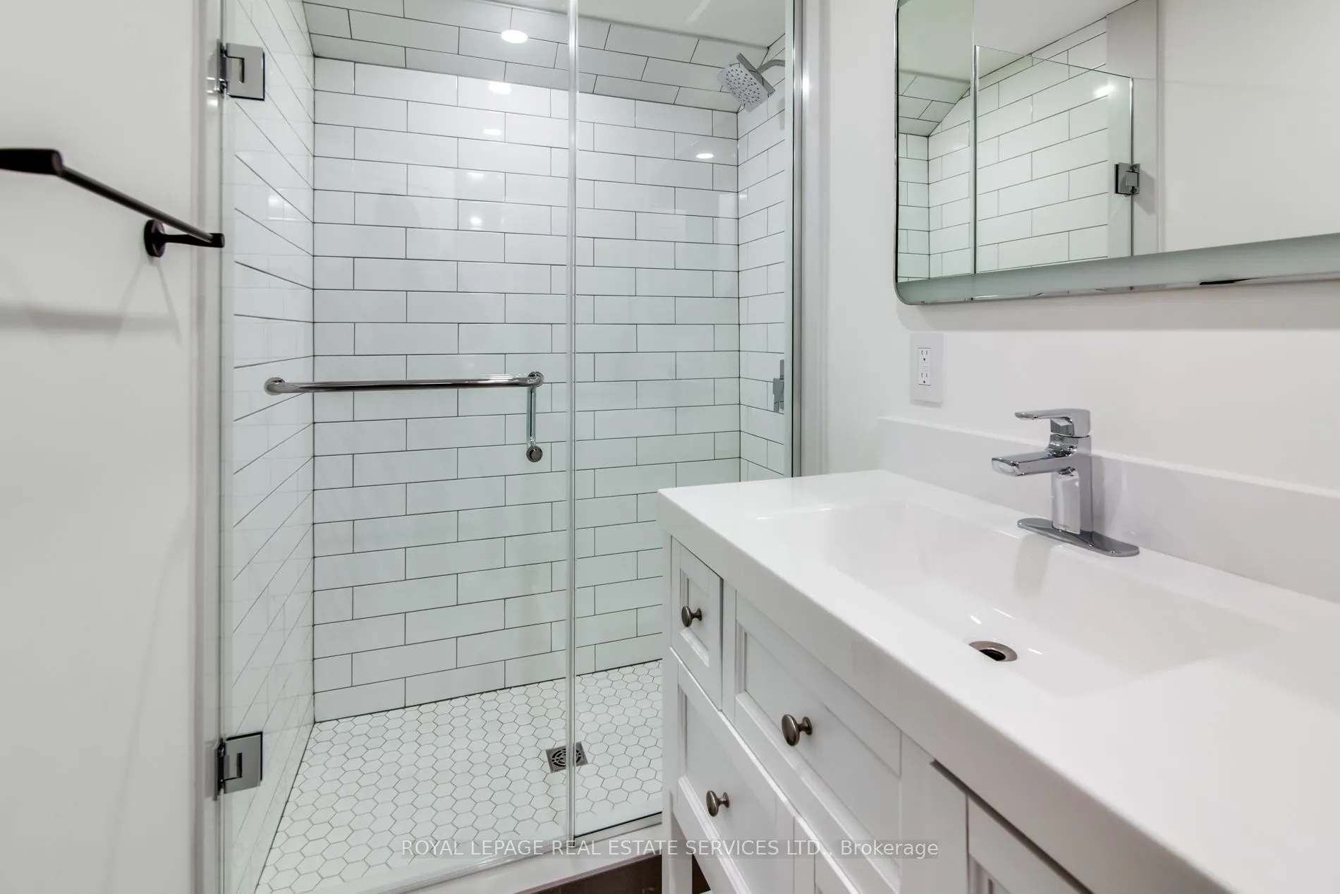 716 Logan Avenue, #M