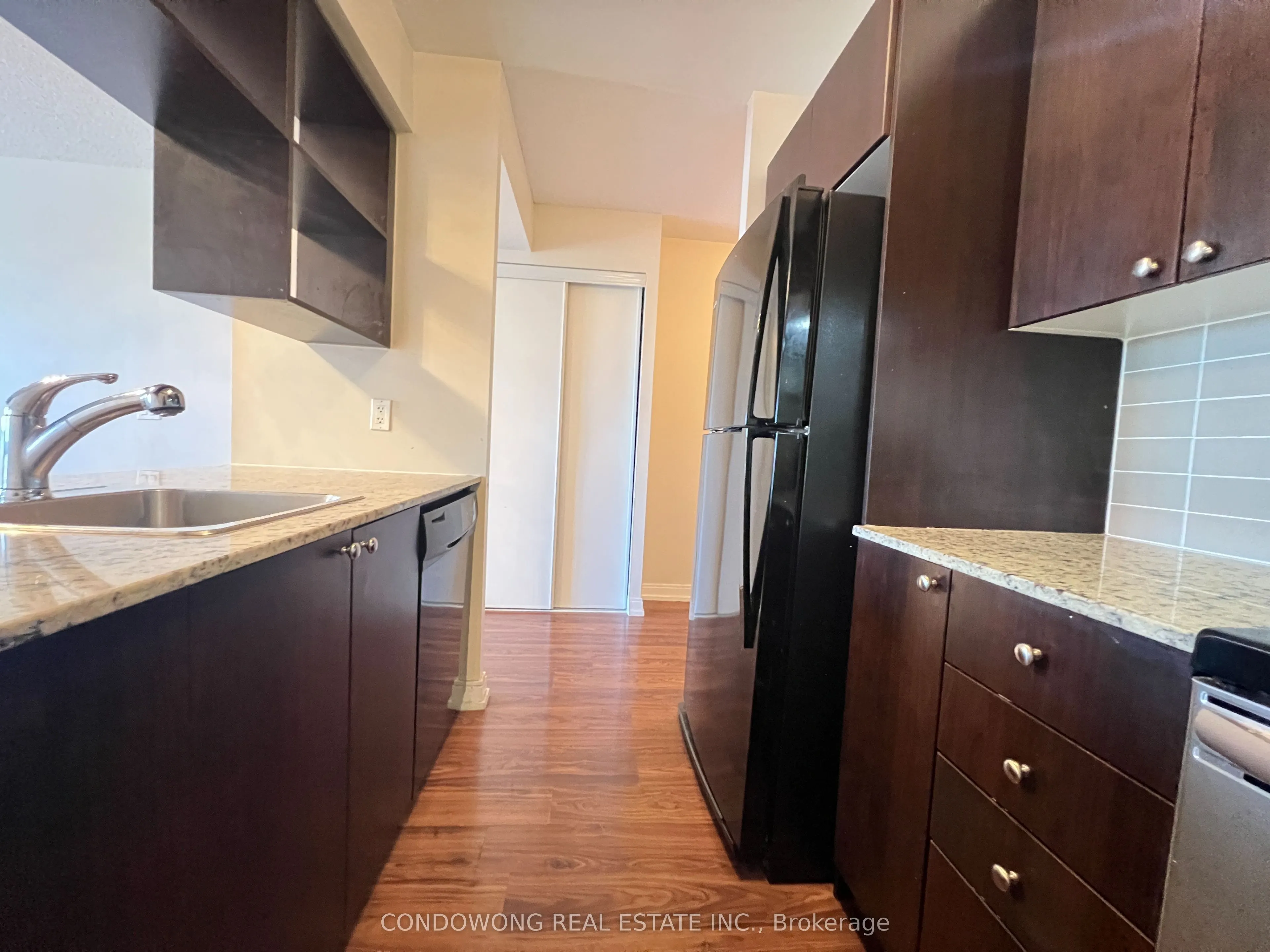 181 Village Green Square, #2321