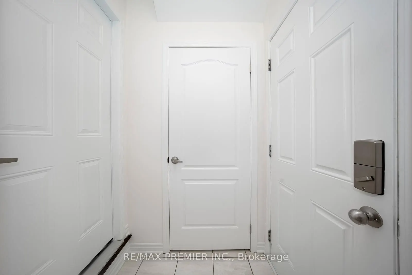 1058 Cameo Street, #Lower
