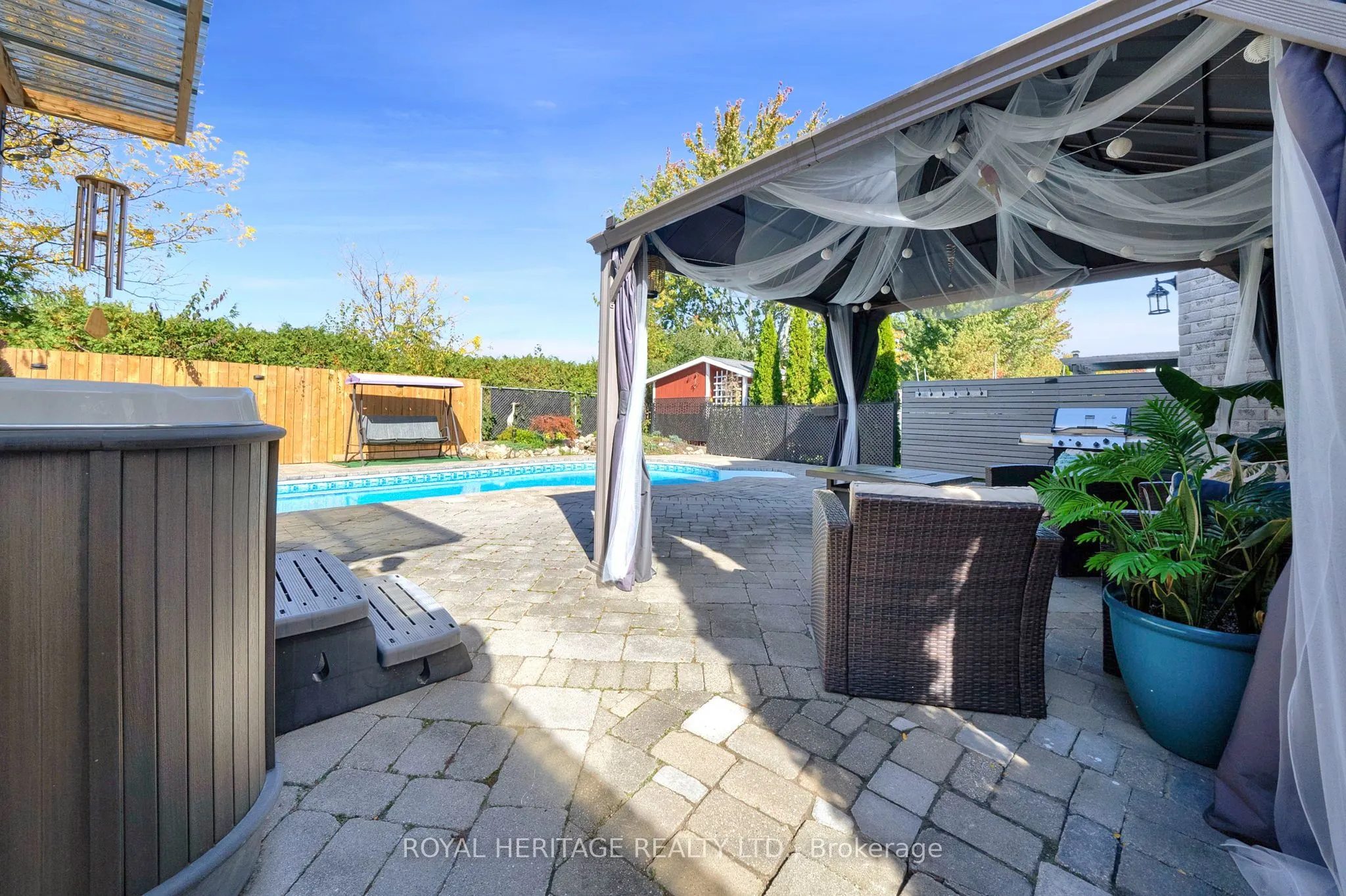 46 Lownie Court