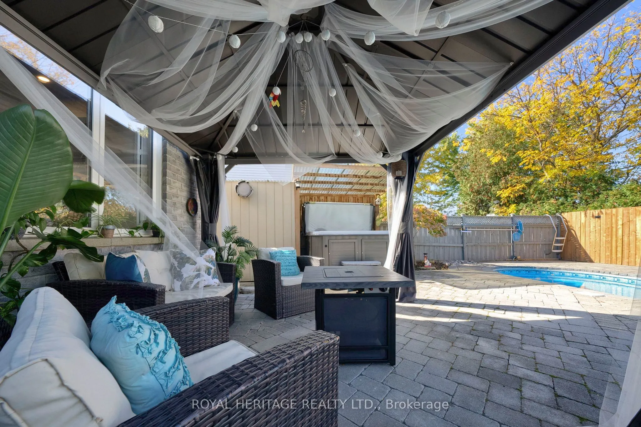 46 Lownie Court