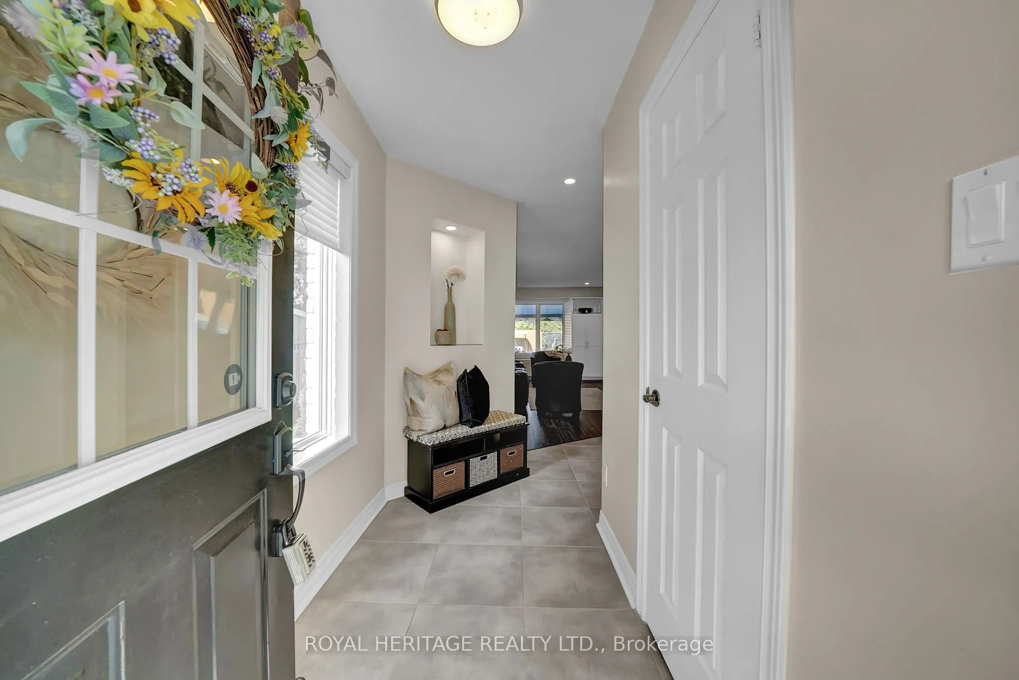 46 Lownie Court
