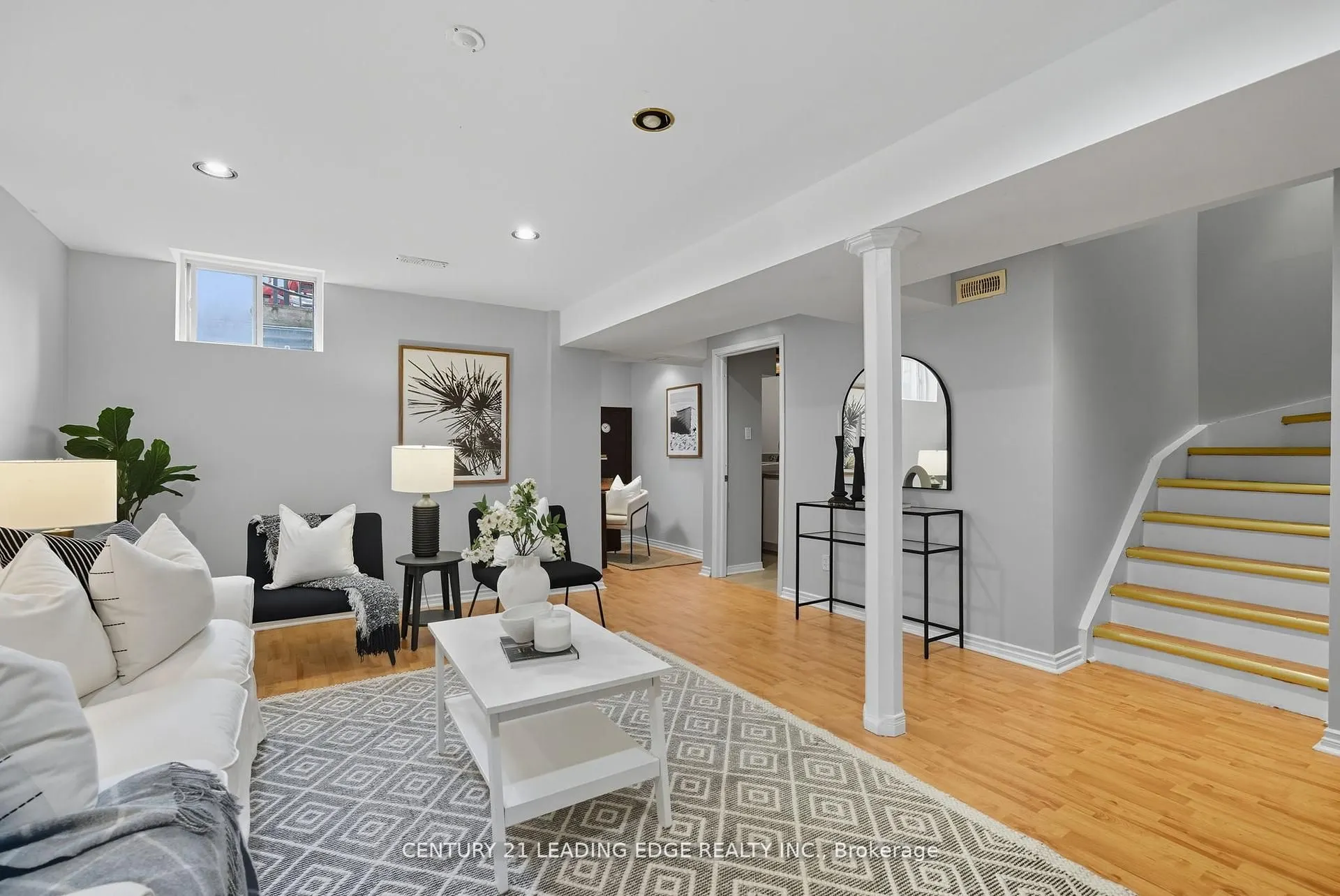 9 McCartney Avenue