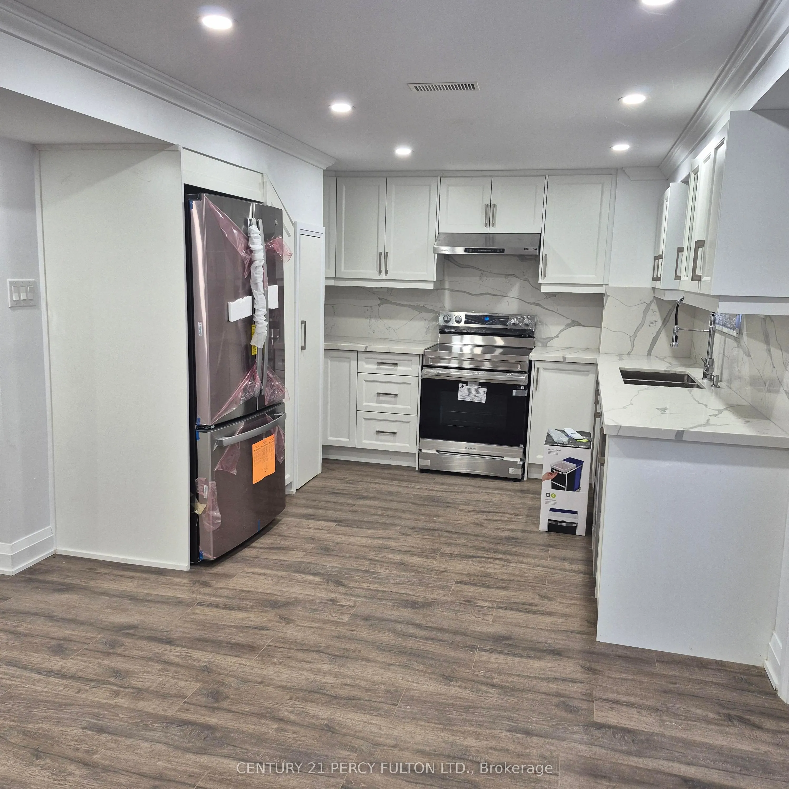 287 Ravenscroft Road, #Bsmt